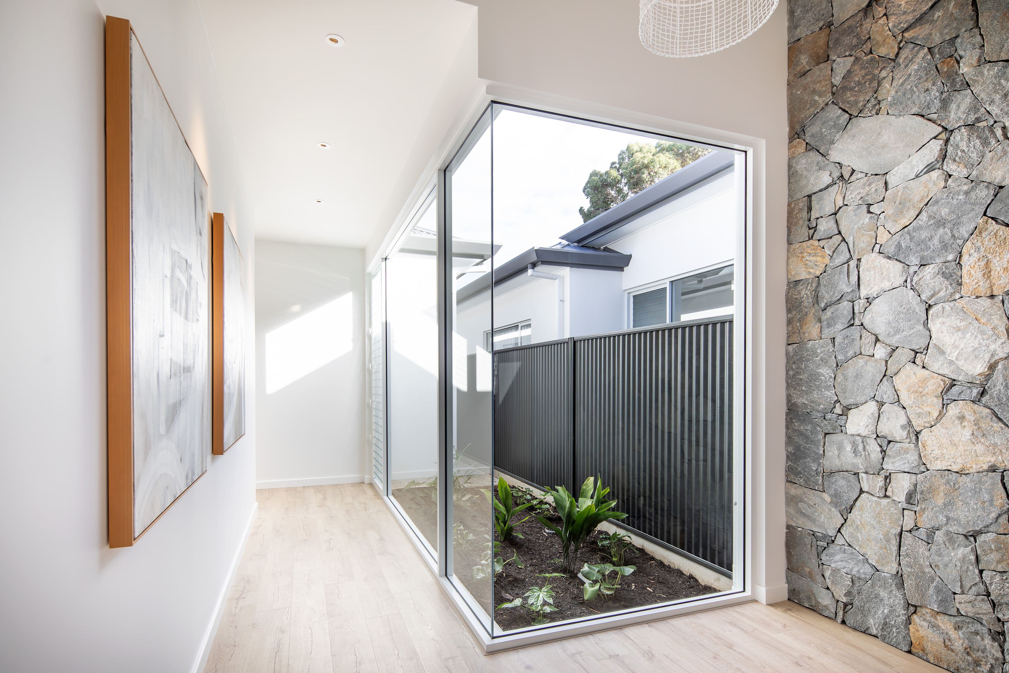 1 Laurence Street, Lower Mitcham SA 5062, Lower Mitcham - Thumbnail 3