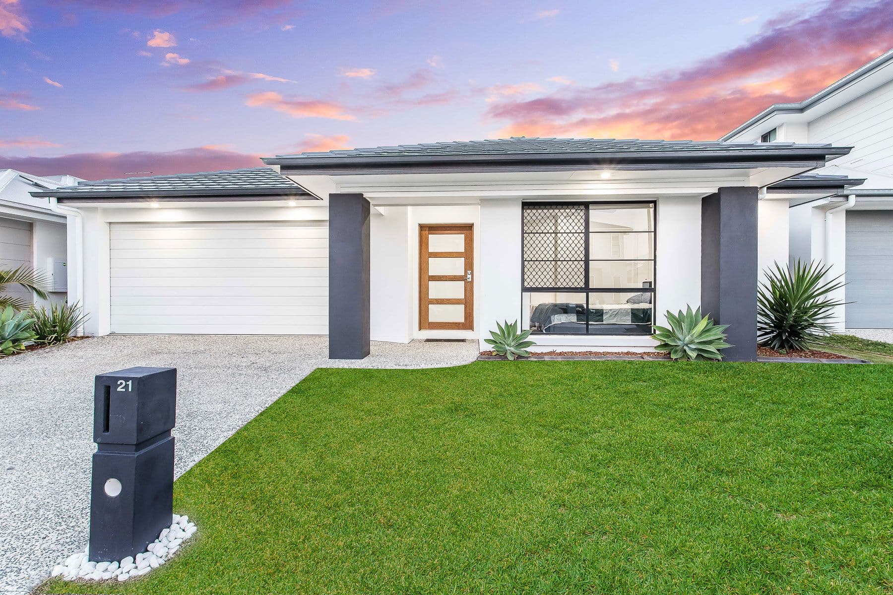 21 Solo Street, Newport QLD 4020, Newport - Image 1