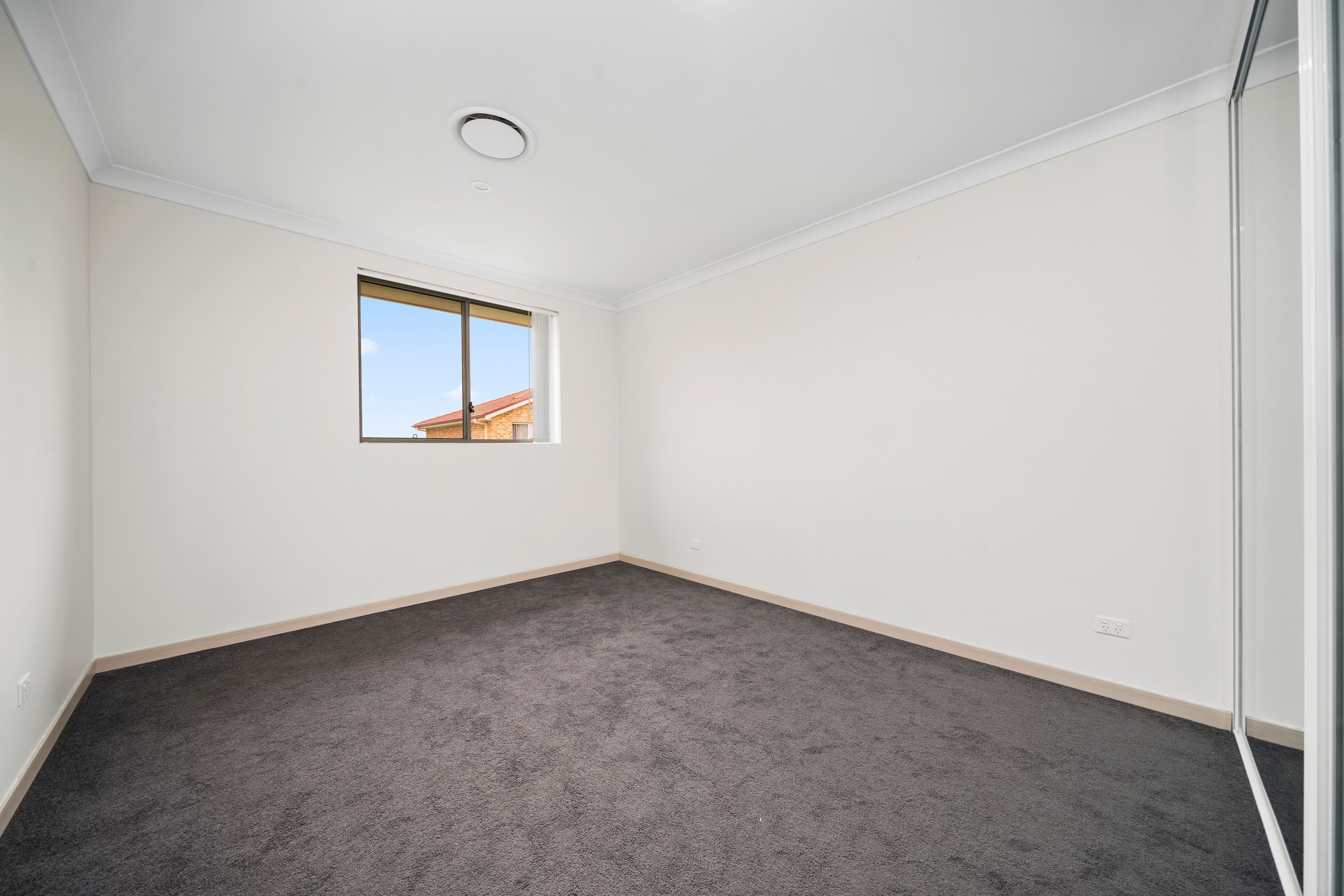20 Old Glenfield Road, Casula NSW 2170, Casula - Thumbnail 5