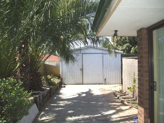 10 Little Rush Close, SOUTH LAKE WA 6164, South Lake - Thumbnail 4