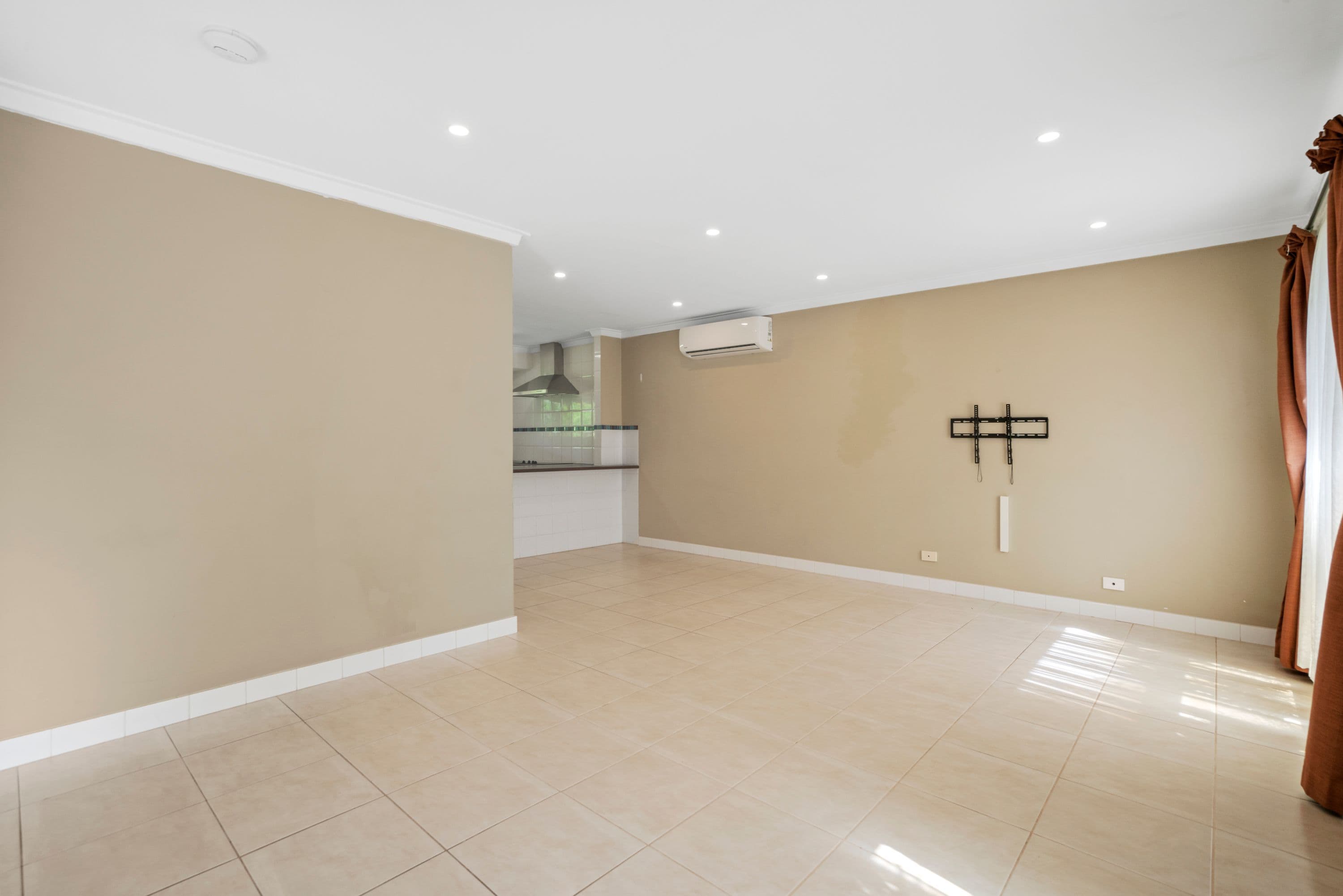 14 Torridon Avenue, Parkwood WA 6147, Parkwood - Thumbnail 4