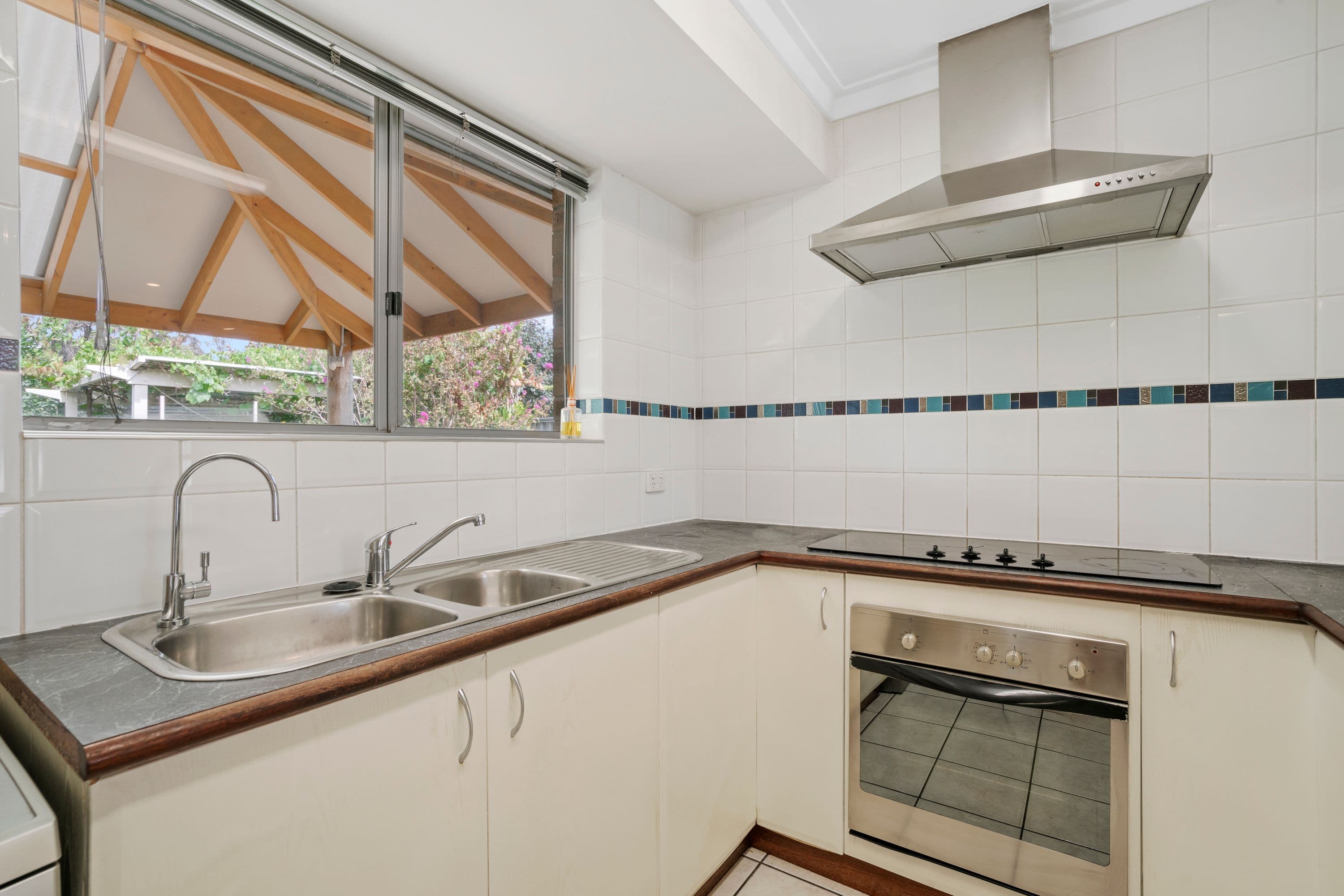 14 Torridon Avenue, Parkwood WA 6147, Parkwood - Thumbnail 8