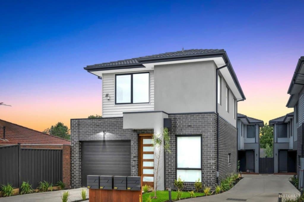 1/4 Joseph Street, Bundoora - Image 1