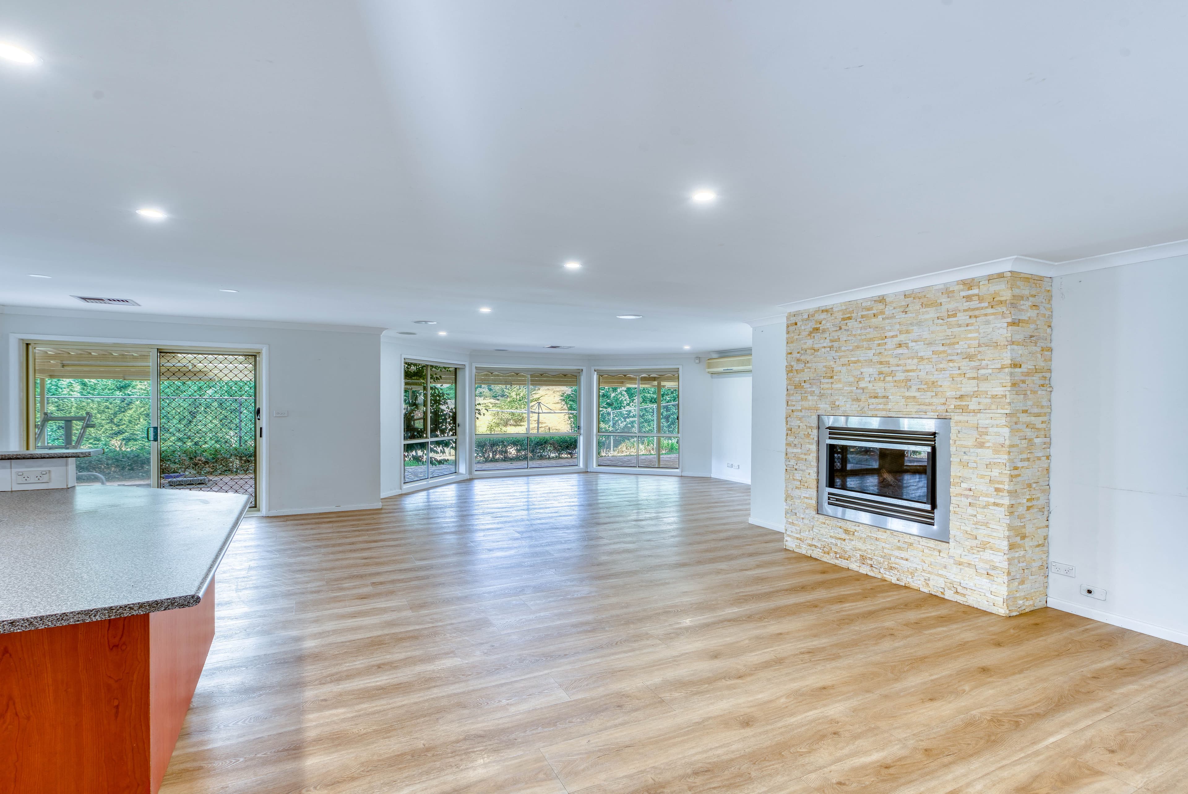 763 Mount Hercules Road, Razorback - Thumbnail 7