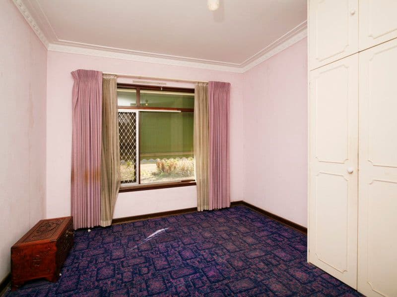 19 Leeds Street, DIANELLA WA 6059, Dianella - Thumbnail 3