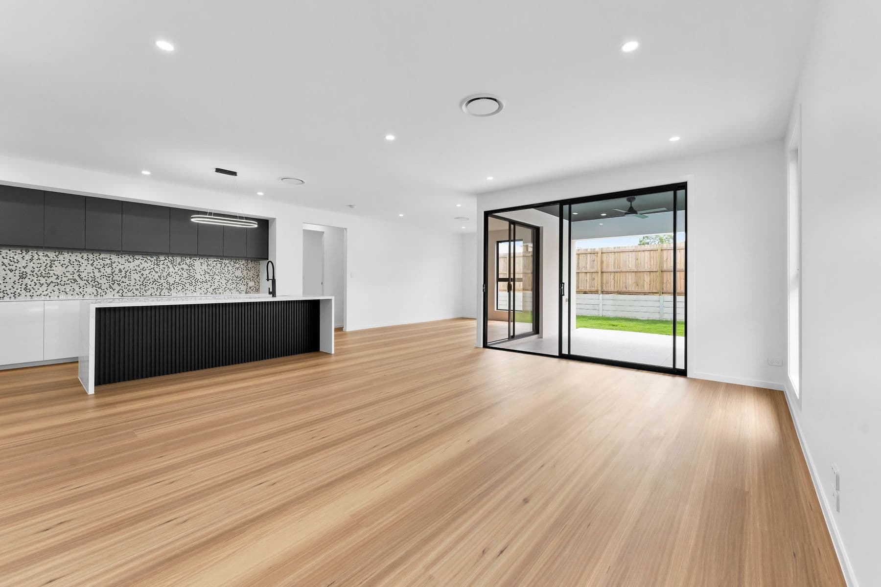 28 Musgrave Street, Yarrabilba QLD 4207, Yarrabilba - Thumbnail 6