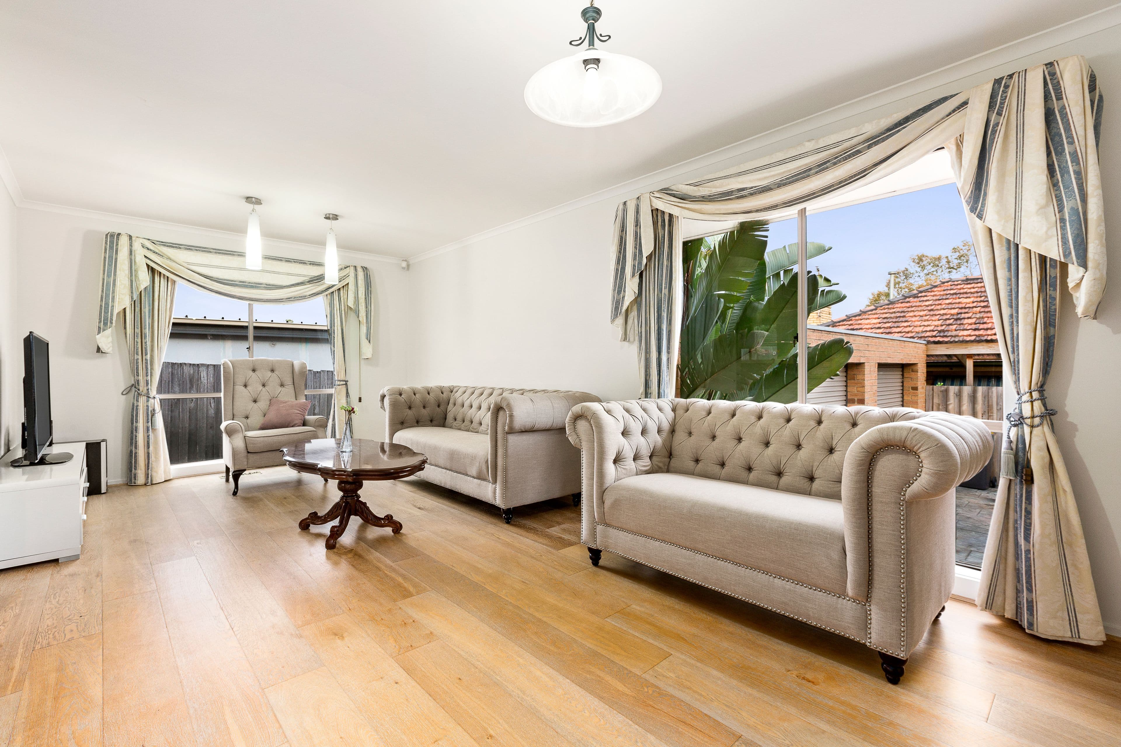 25 Leonie Avenue, Mount Waverley VIC 3149, Mount Waverley - Image 1