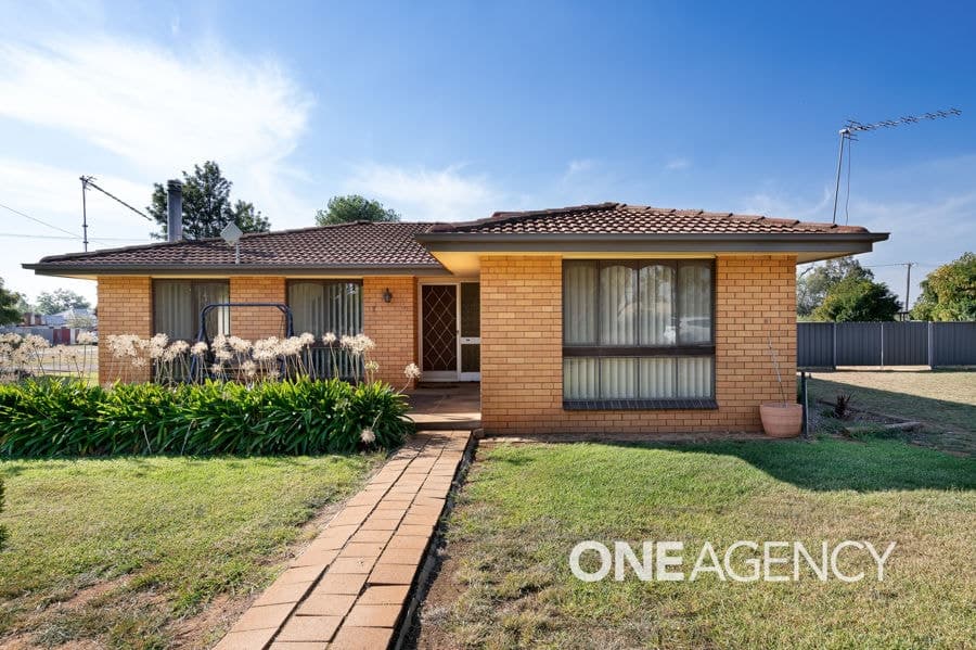 26 HARE Street, Marrar, Tumbarumba - Thumbnail 2