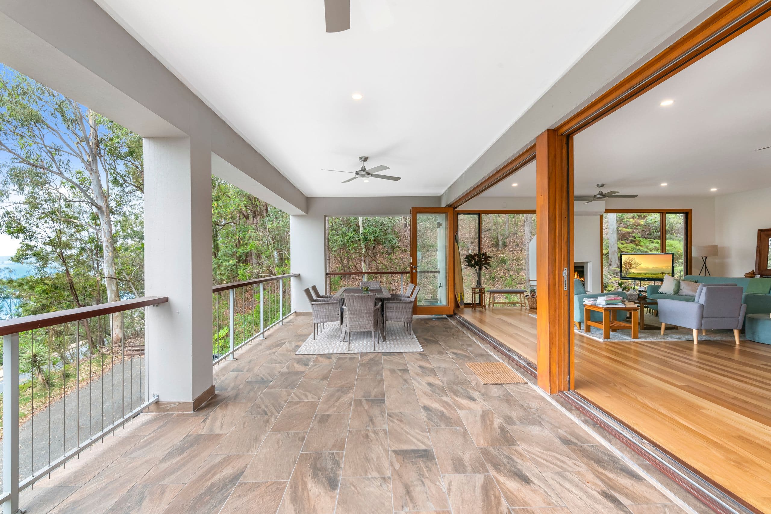 2 Duringan Street, Currumbin QLD 4223, Currumbin - Thumbnail 3