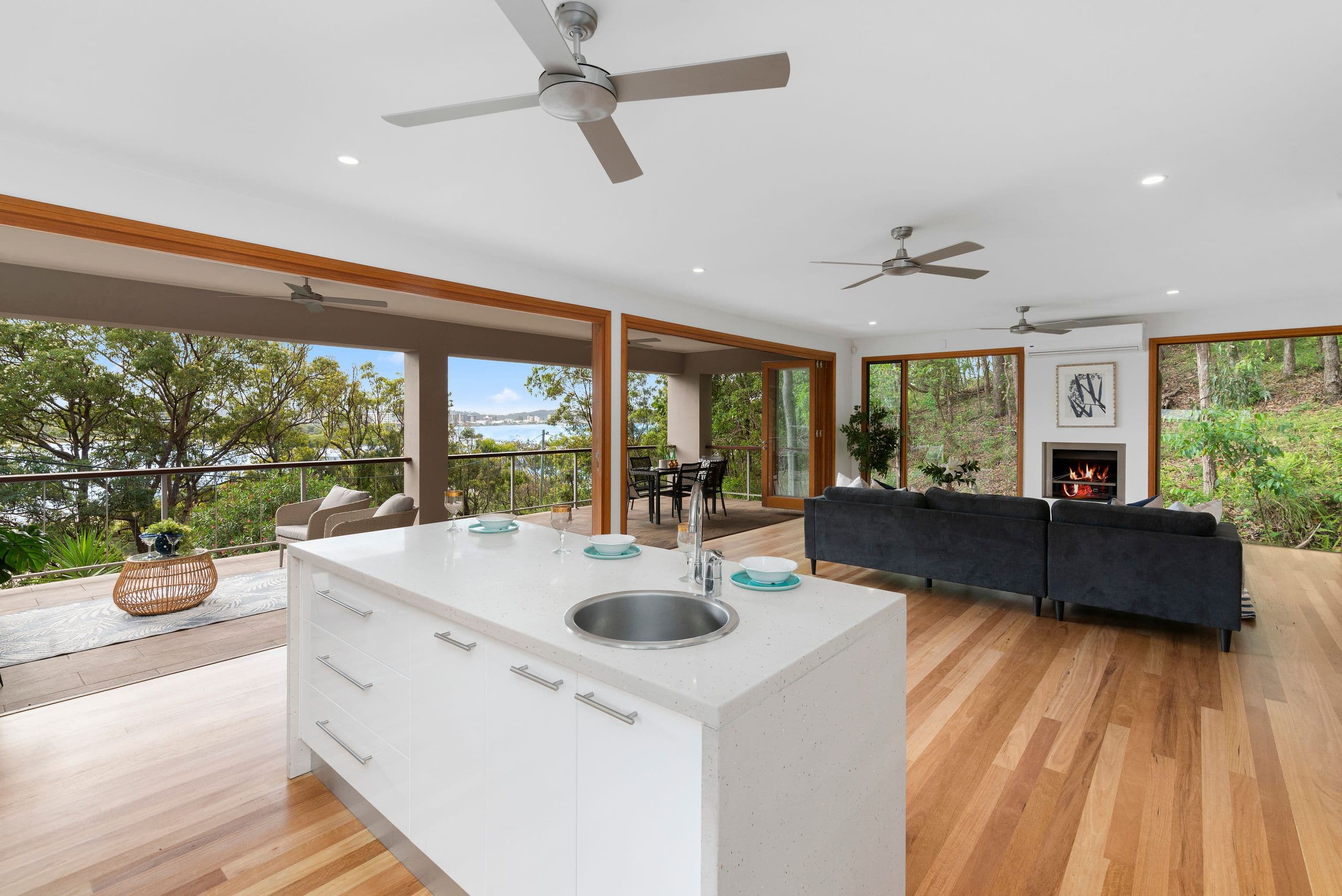 2 Duringan Street, Currumbin QLD 4223, Currumbin - Thumbnail 4