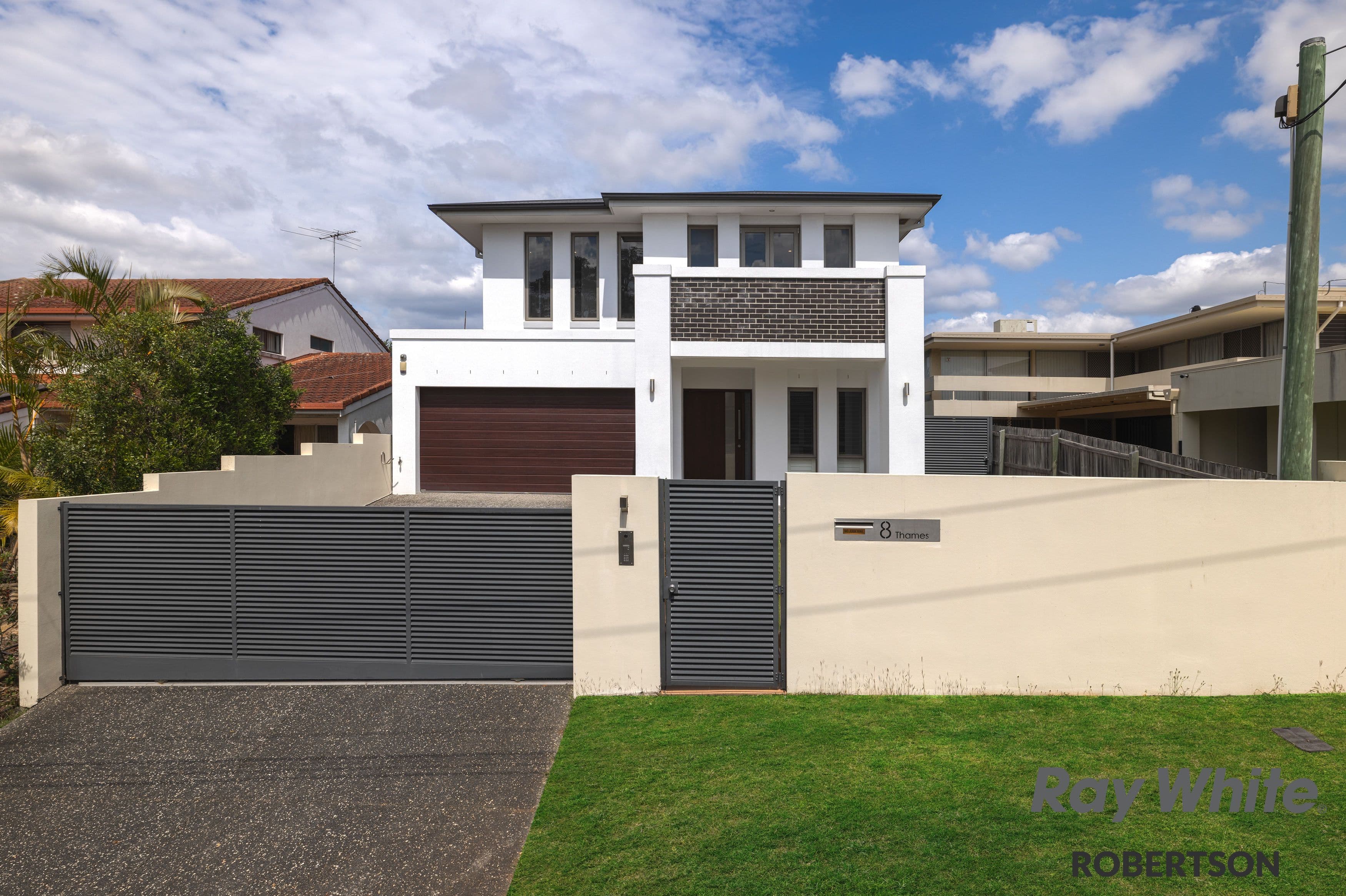 8 Thames Street, Macgregor QLD 4109, Macgregor - Image 1