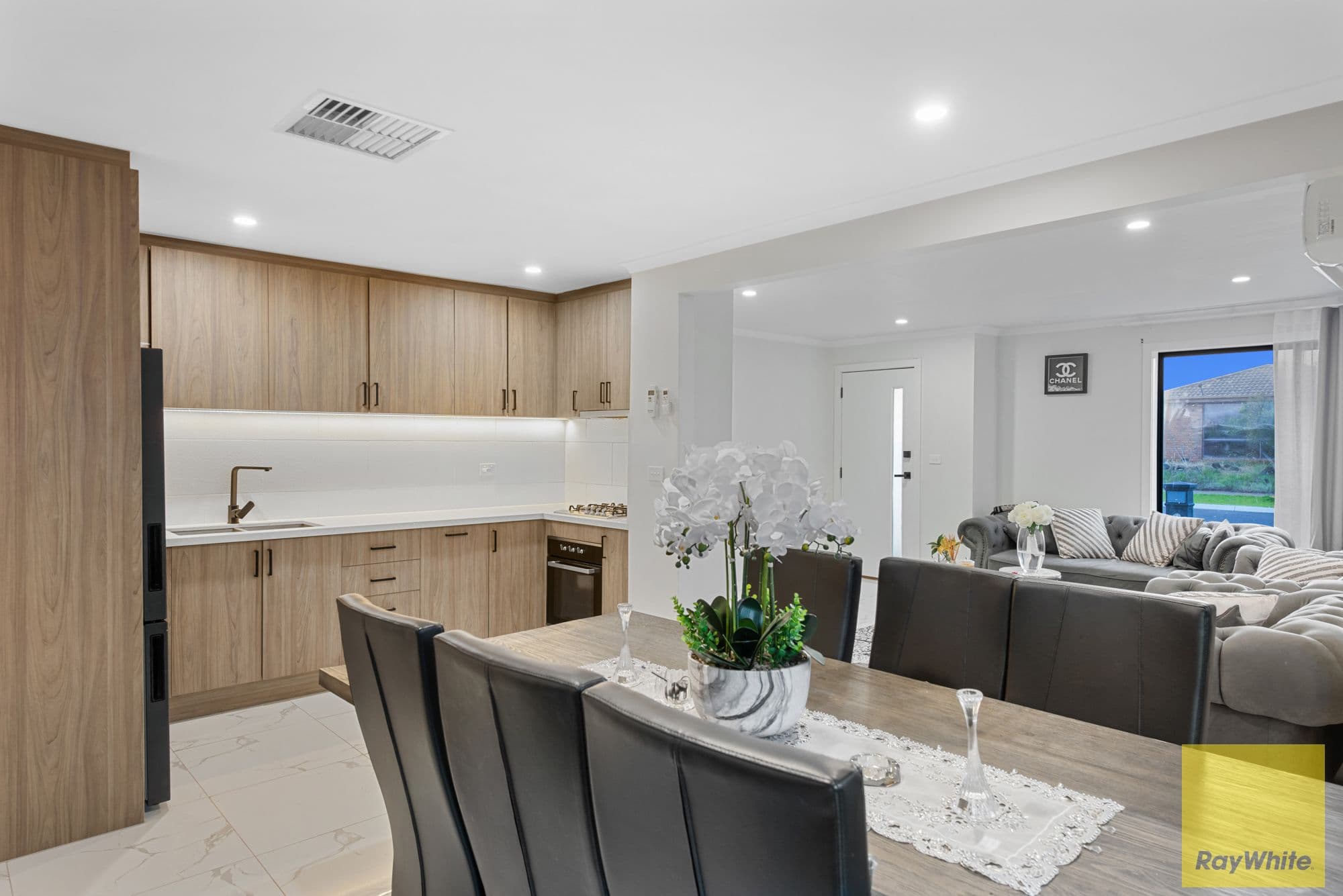 13B Melaleuca Drive, Hoppers Crossing VIC 3029, Hoppers Crossing - Thumbnail 7
