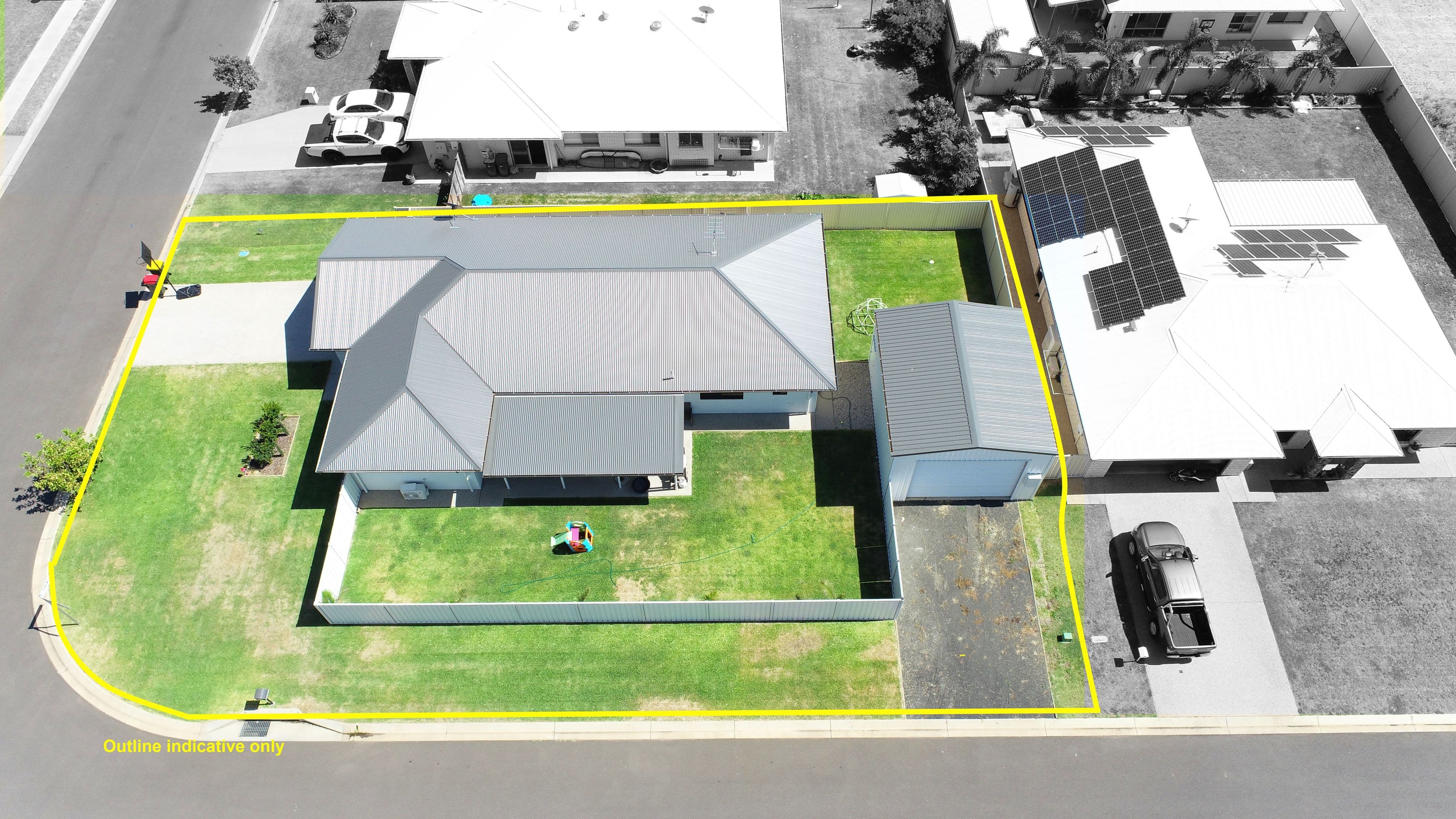 76 Canterbury Road, Emerald QLD 4720, Emerald - Image 1