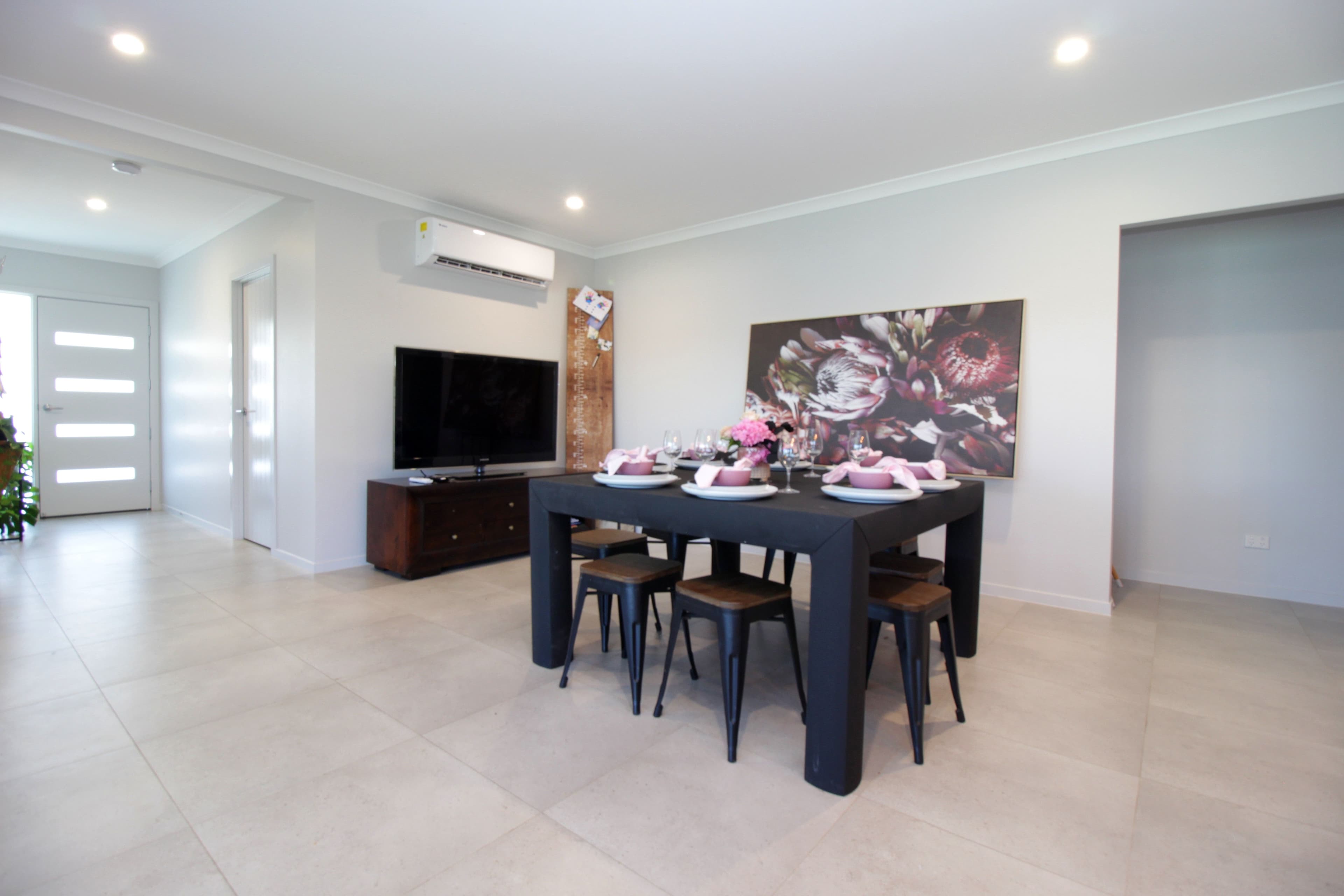 76 Canterbury Road, Emerald QLD 4720, Emerald - Thumbnail 8