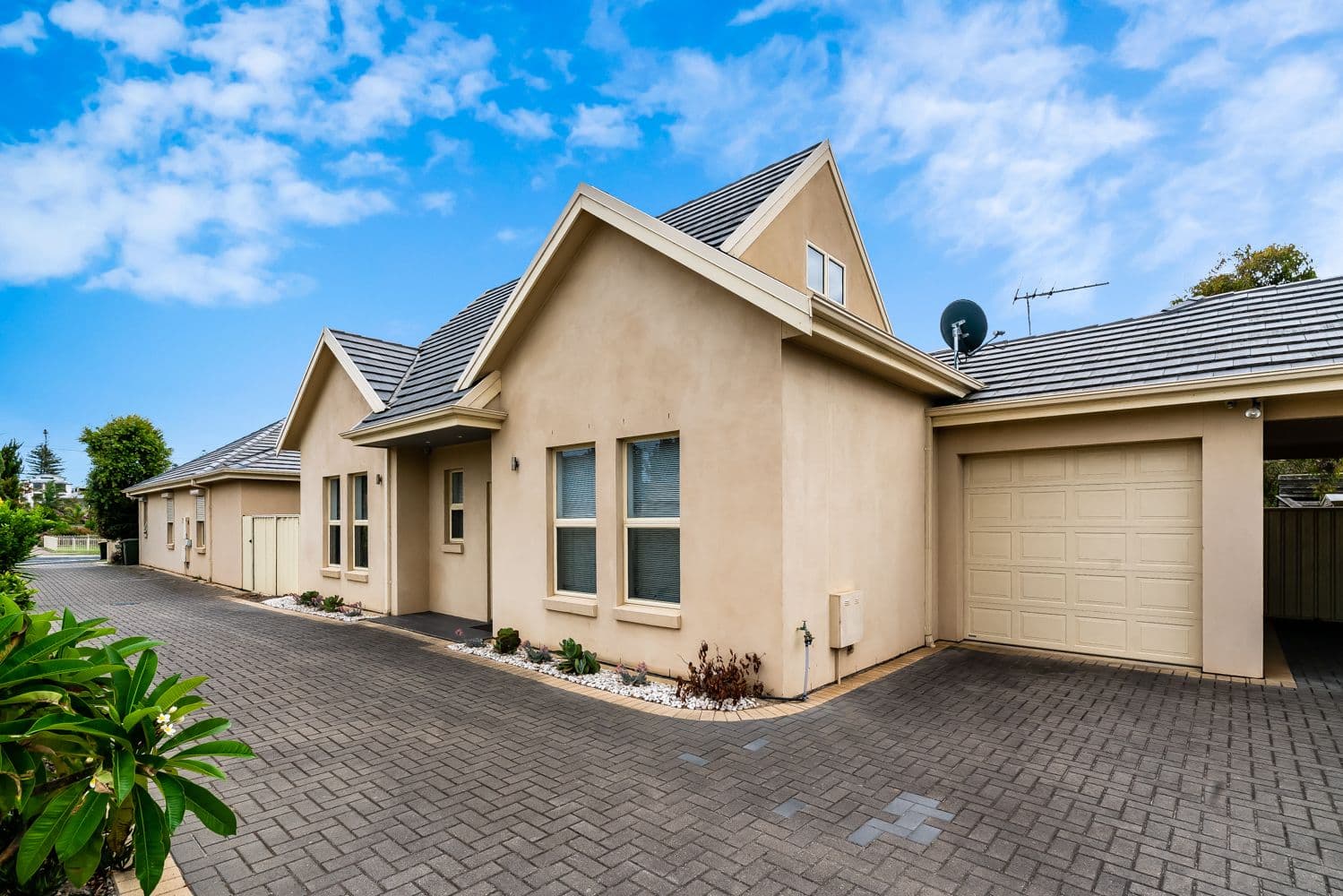 74 Charles Sturt Avenue, Grange SA 5022, Grange - Thumbnail 3