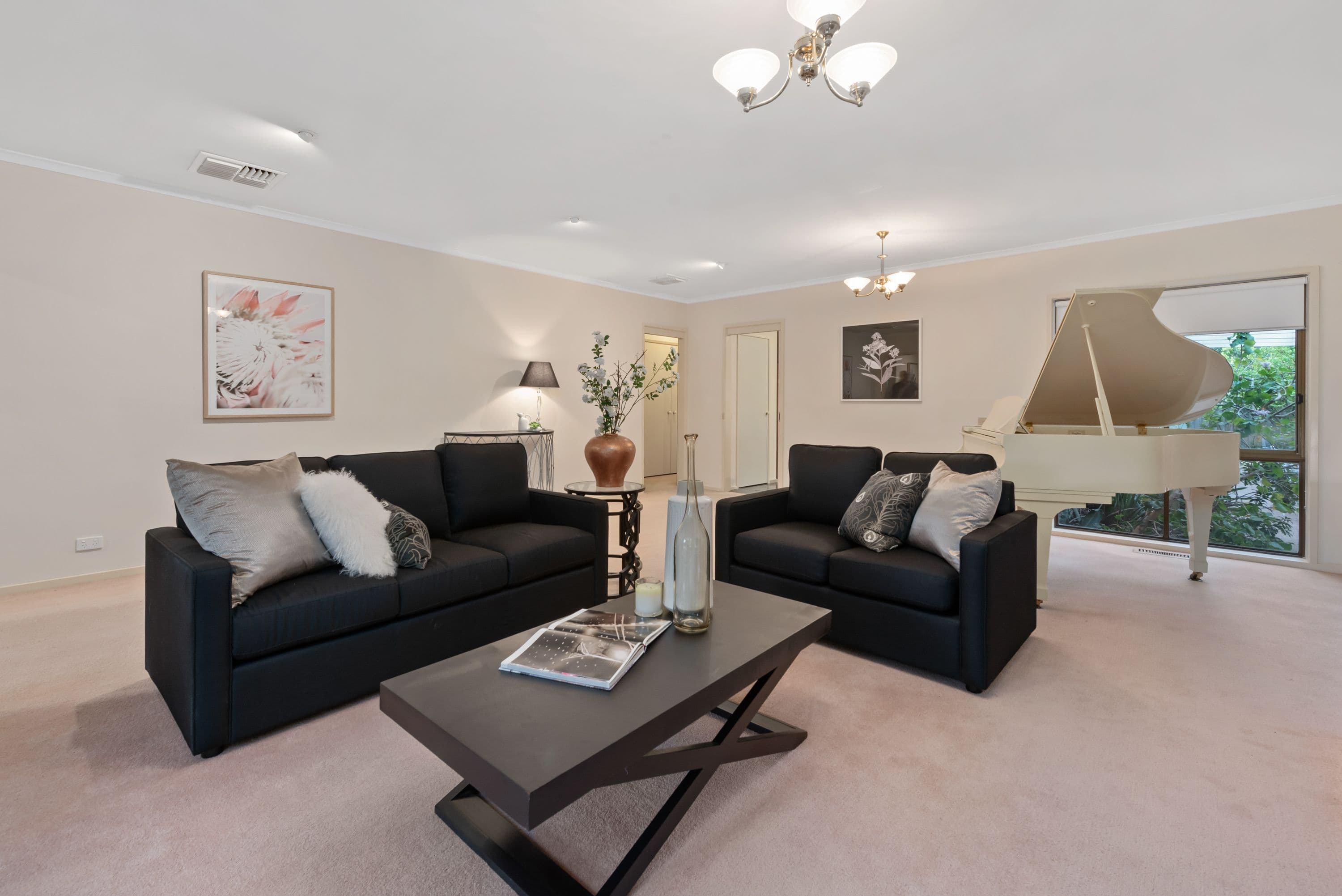11 Thomas Lawford Place, Croydon Hills VIC 3136, Croydon Hills - Thumbnail 2