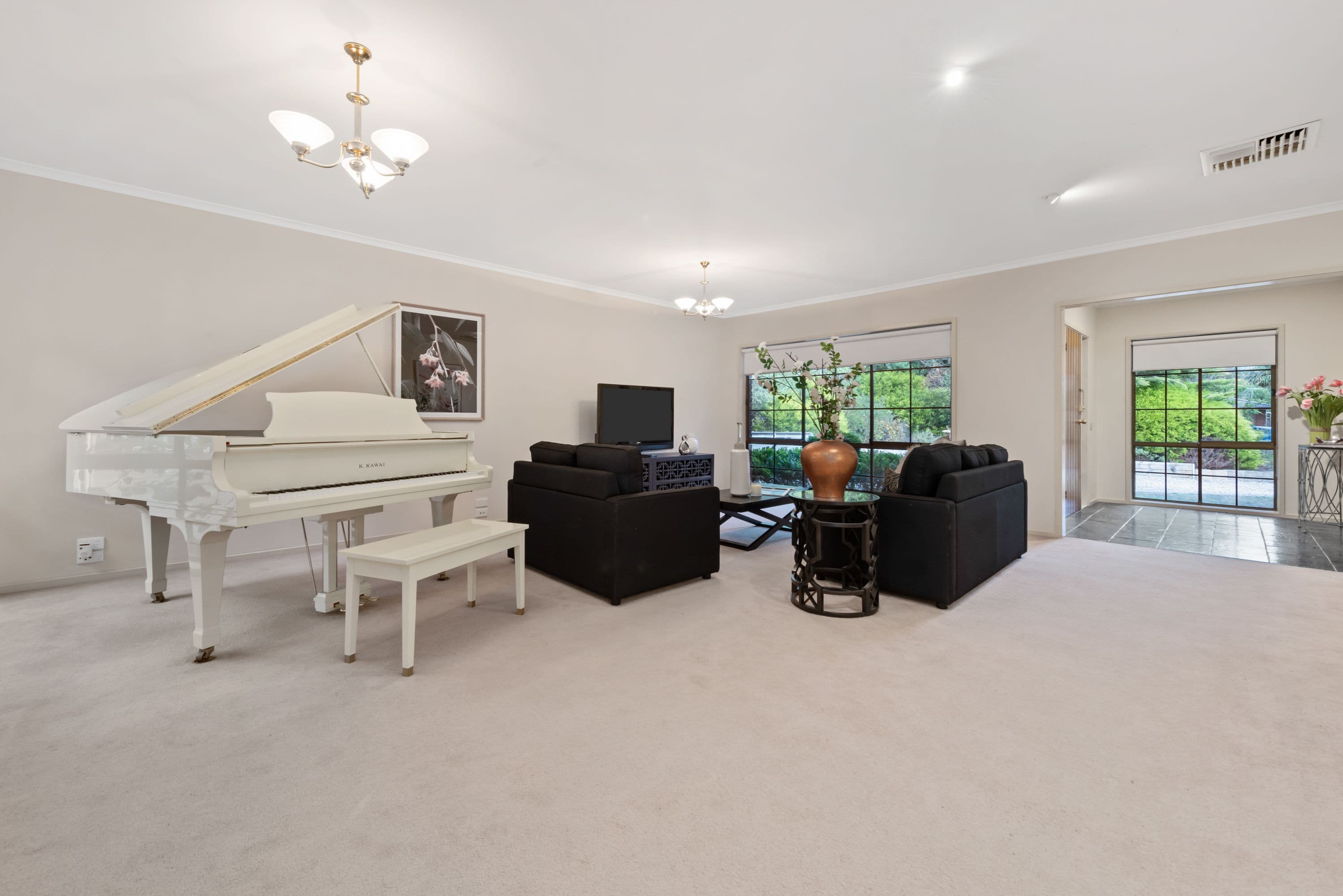11 Thomas Lawford Place, Croydon Hills VIC 3136, Croydon Hills - Thumbnail 3