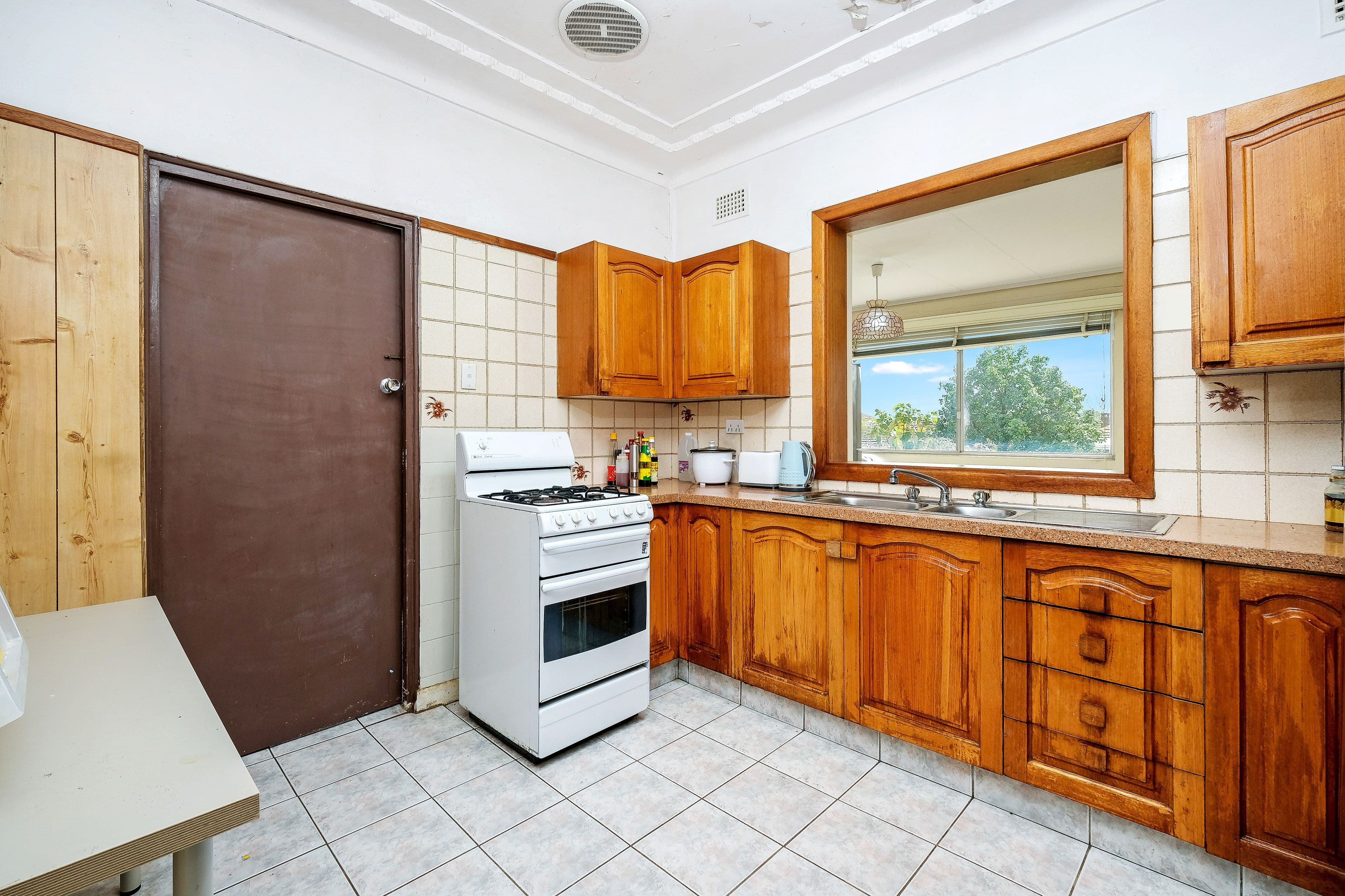 18 Meadowland Road, Peakhurst NSW 2210, Peakhurst - Thumbnail 7
