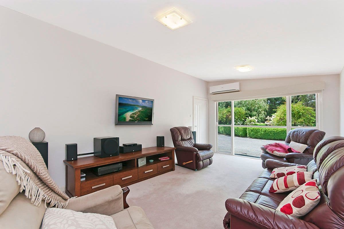 39 Philmore Road, Bushfield VIC 3281, Bushfield - Thumbnail 2