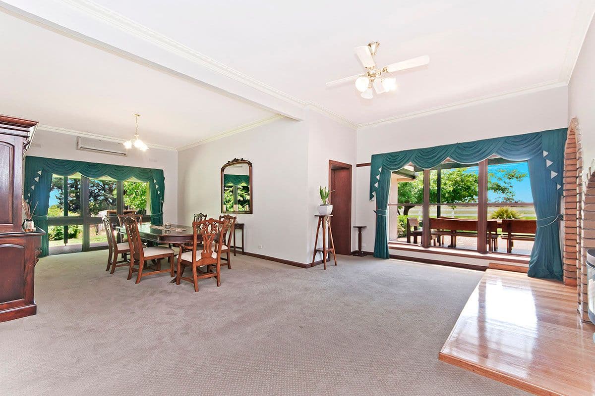 39 Philmore Road, Bushfield VIC 3281, Bushfield - Thumbnail 3