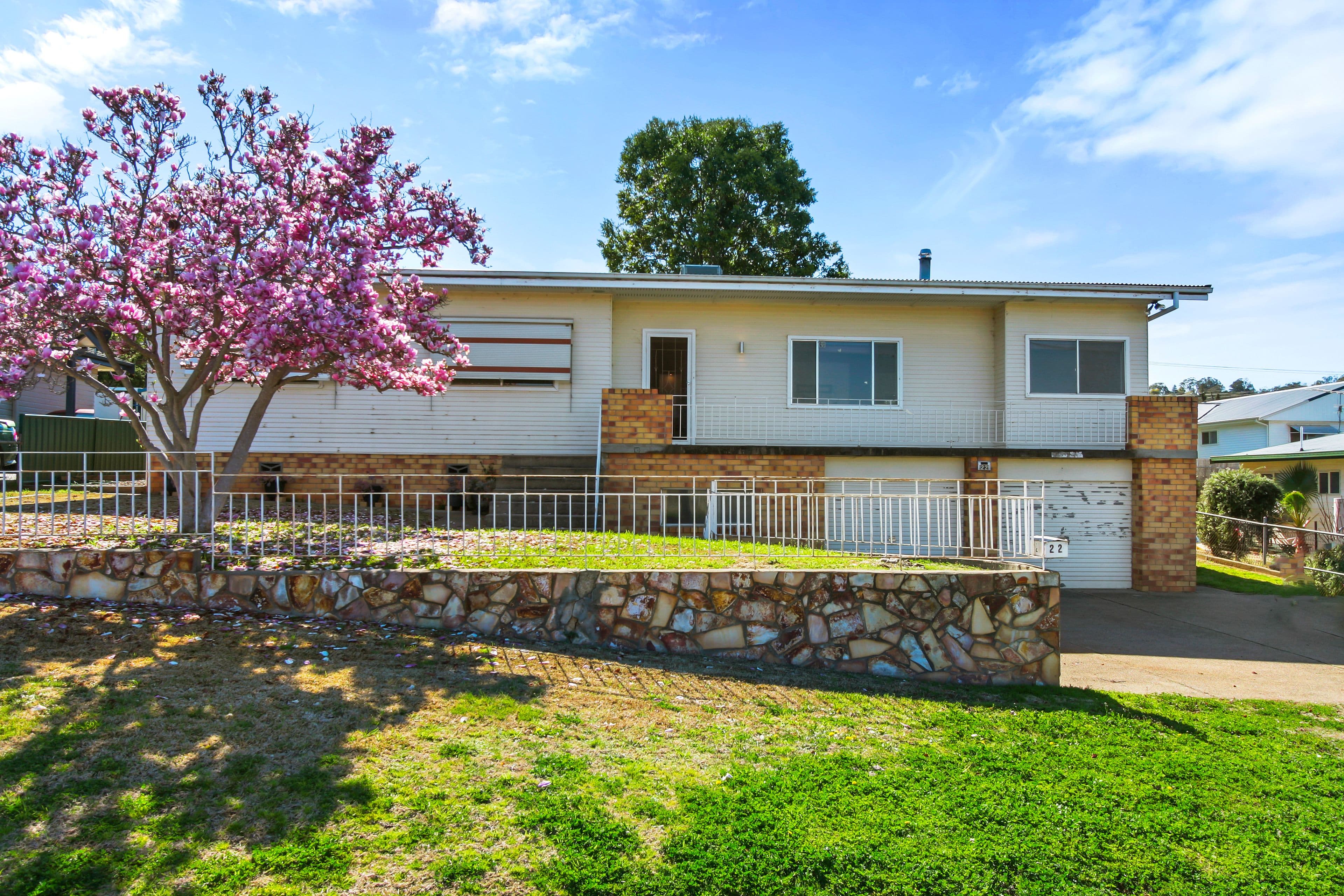 22 Queen Street, Tamworth NSW 2340, East Tamworth - Image 1