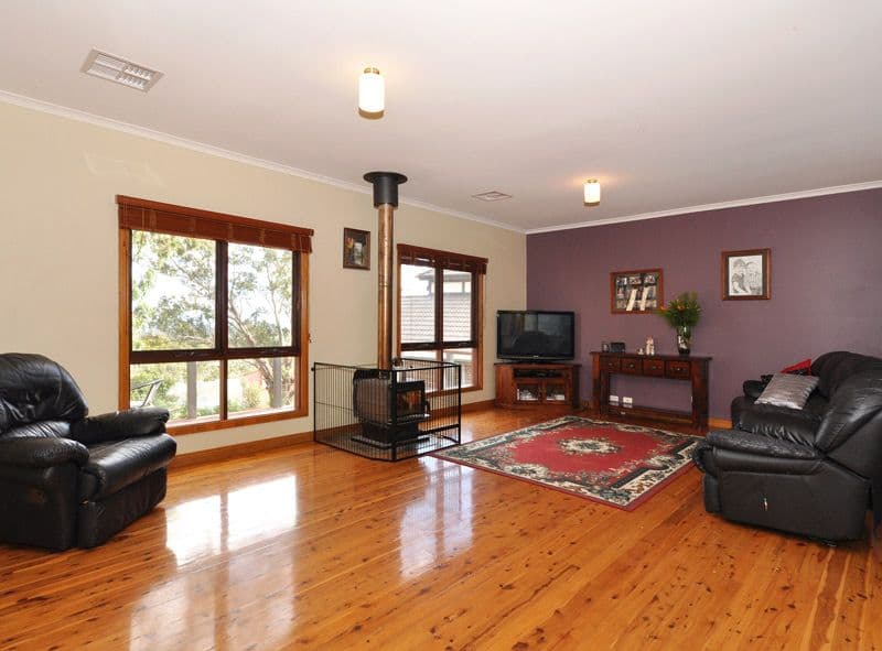 8 Grandview Court, Aberfoyle Park SA 5159, Aberfoyle Park - Thumbnail 4