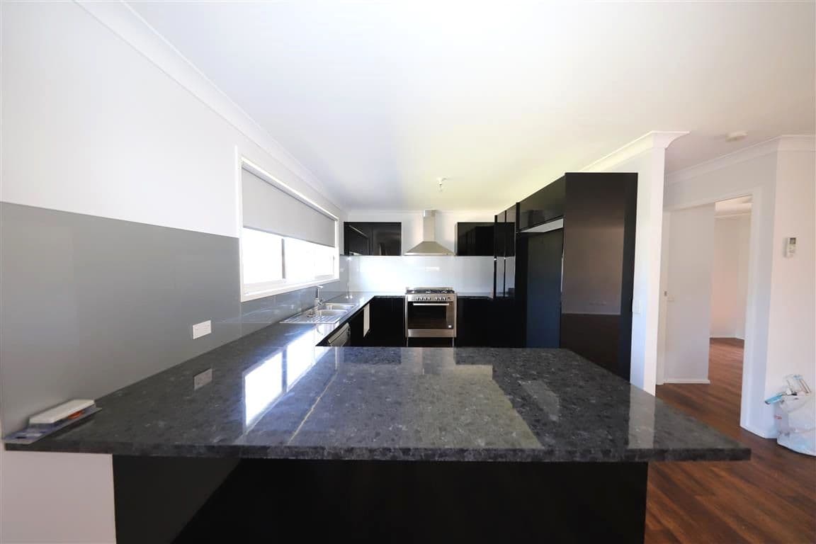 11 Lockhart Street, Adelong NSW 2729, Adelong - Thumbnail 5