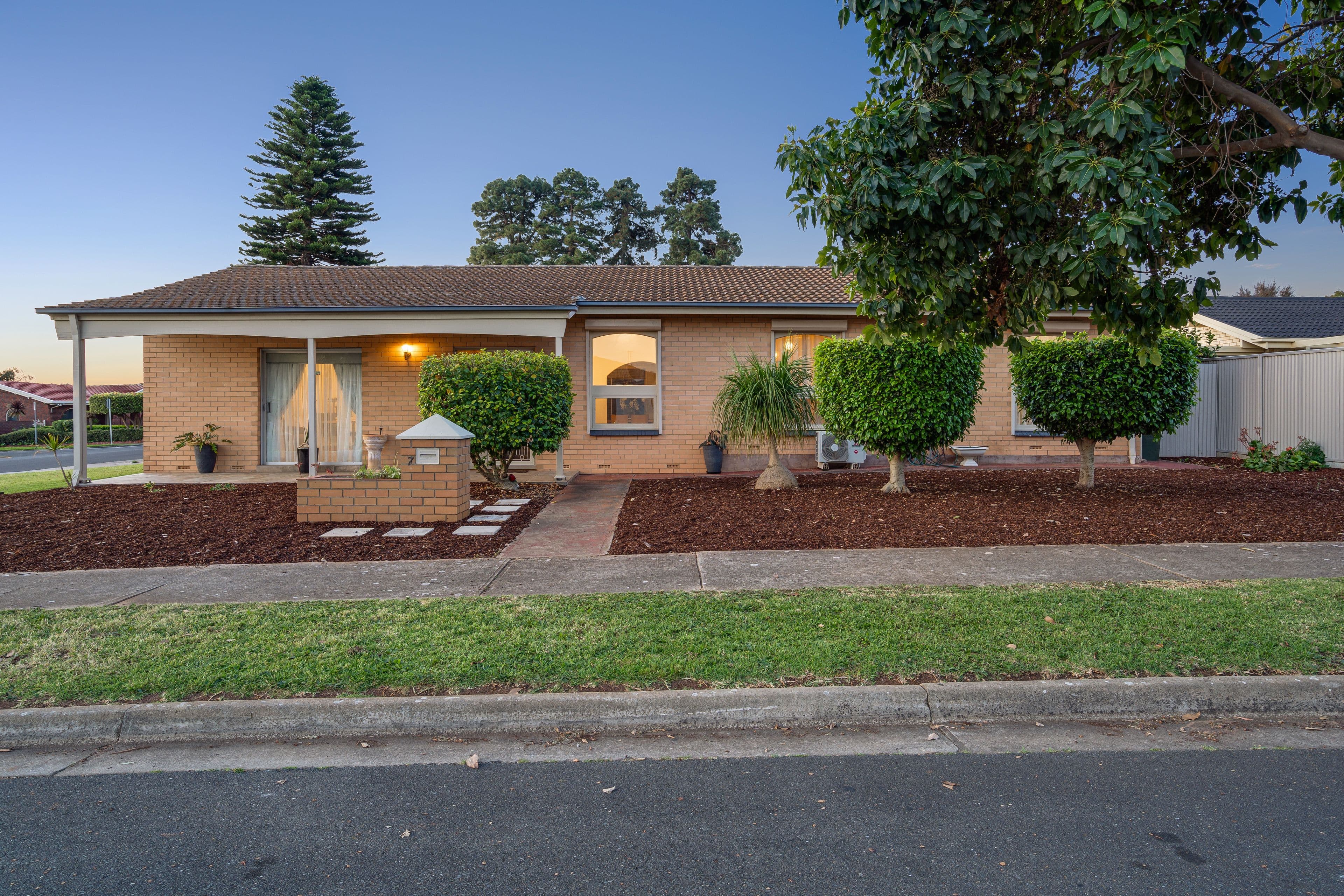 7 Brentwood Grove, Paradise SA 5075, Paradise - Thumbnail 2