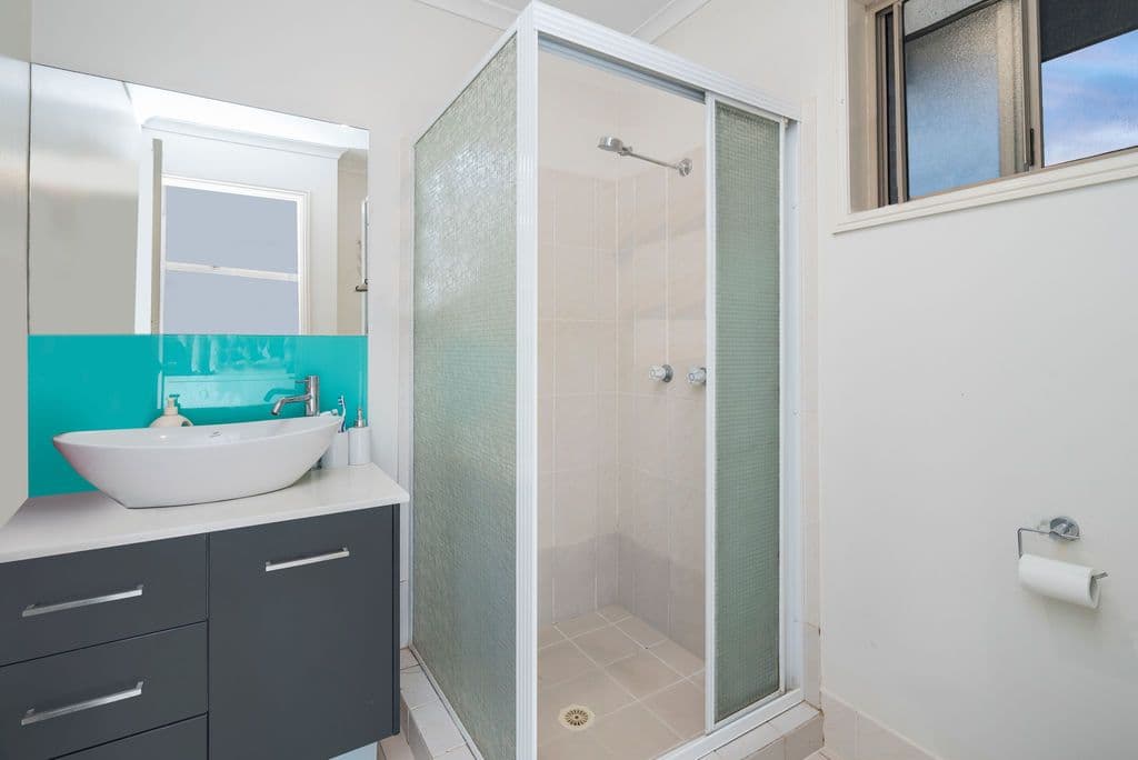 3 Bryony Place, Elanora QLD 4221, Elanora - Thumbnail 7