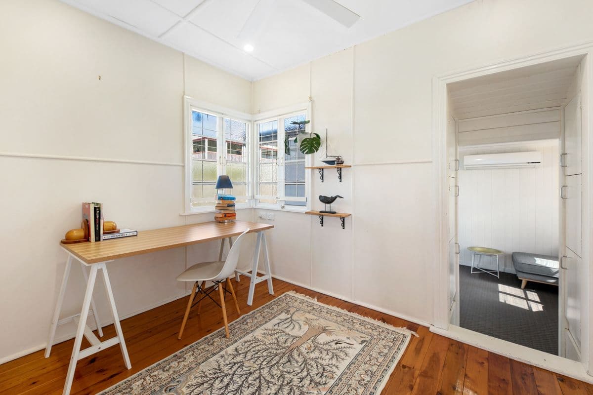 140 Englefield Road, Oxley QLD 4075, Oxley - Thumbnail 5