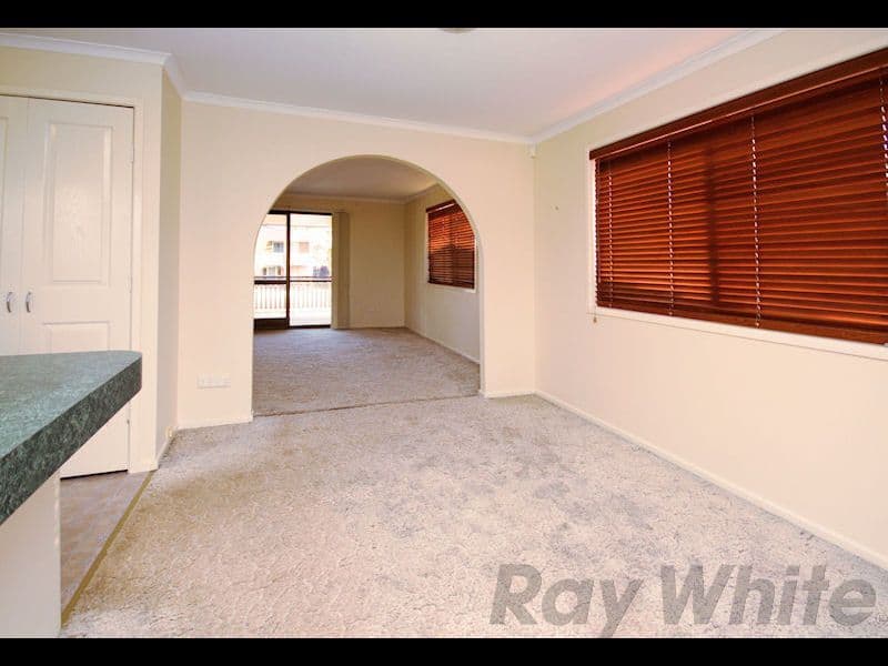 17 Aberdeen Street, BUNDAMBA QLD 4304, Bundamba - Thumbnail 3
