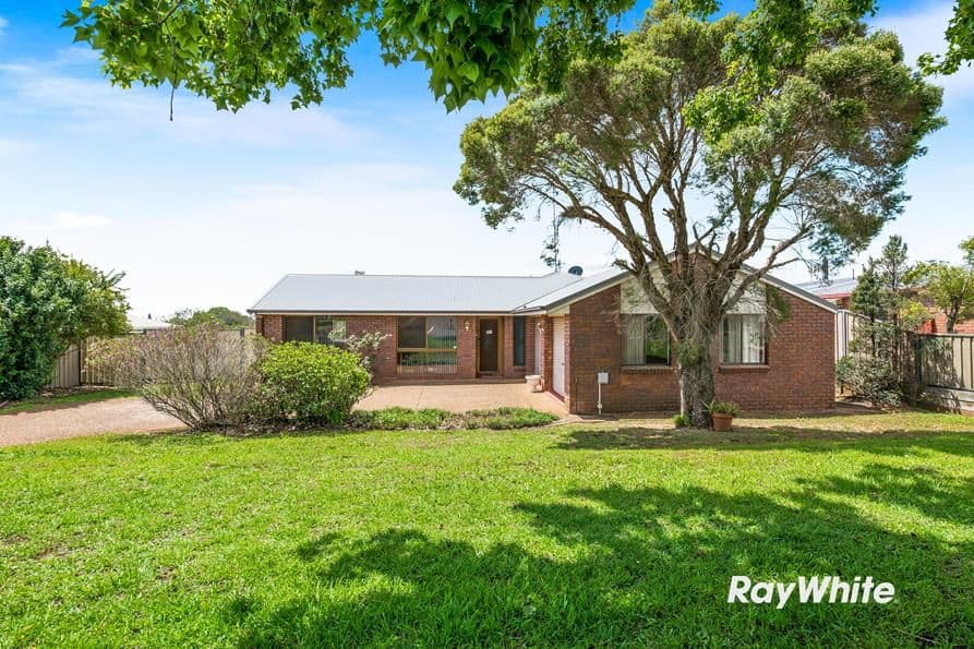 31 Jull Drive, Centenary Heights QLD 4350, Centenary Heights - Image 1