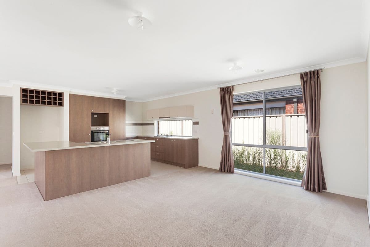 5 Higgins Way, Truganina VIC 3029, Truganina - Thumbnail 8