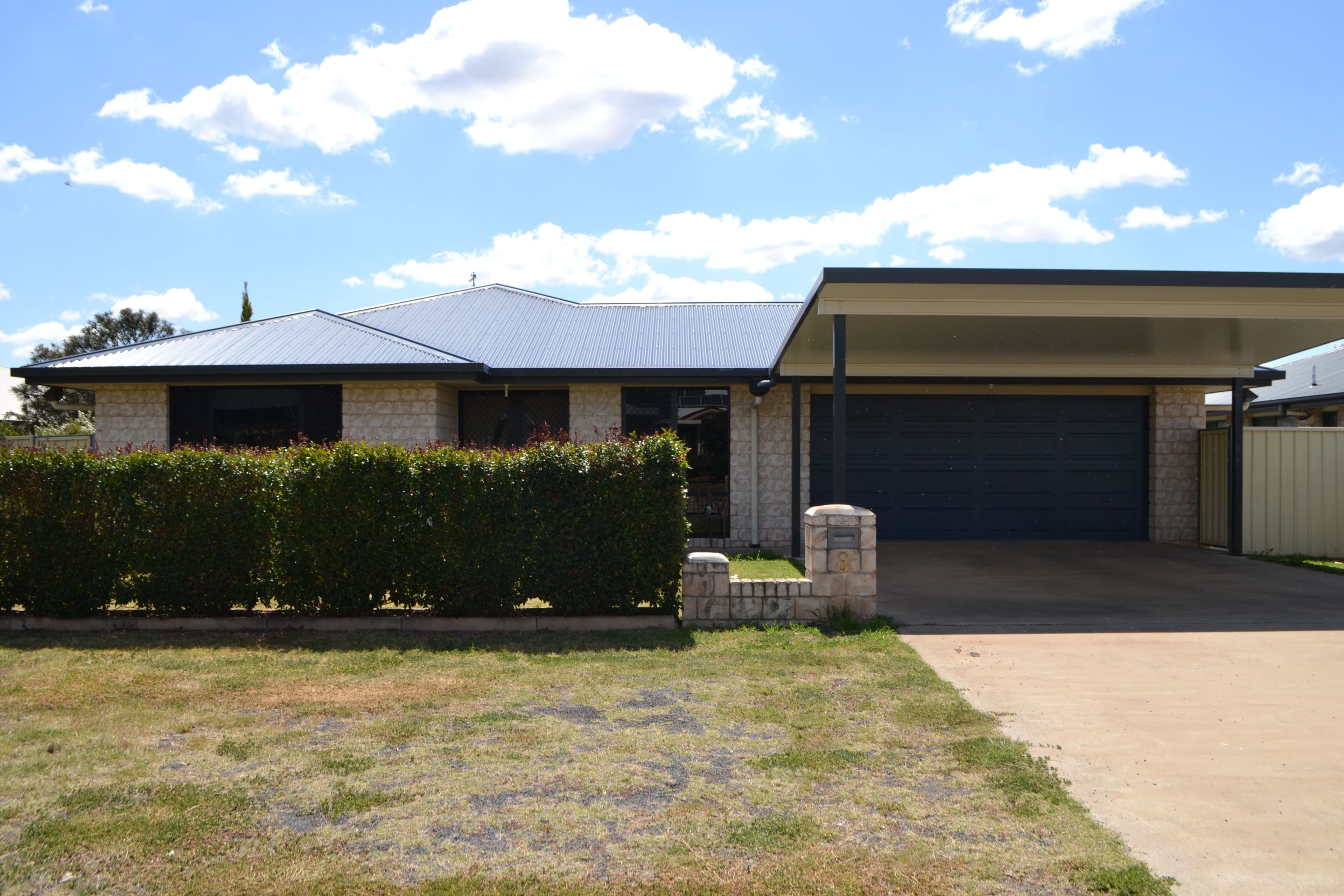 8 Debbie Court, Oakey QLD 4401, Oakey - Image 1