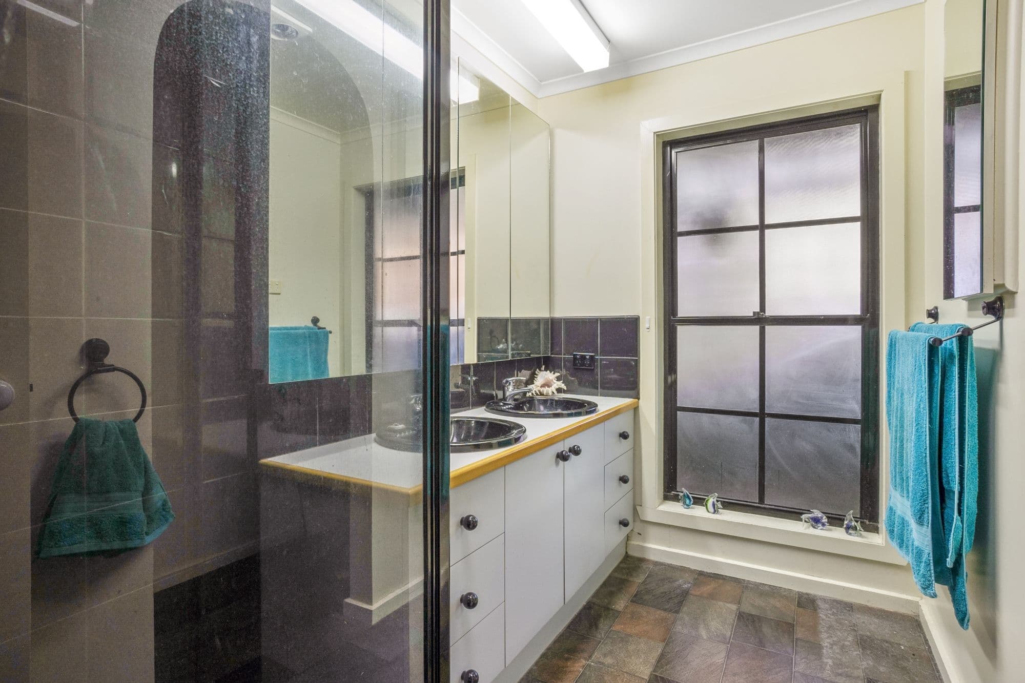 97 Chirnside Avenue, Werribee VIC 3030, Werribee - Thumbnail 8