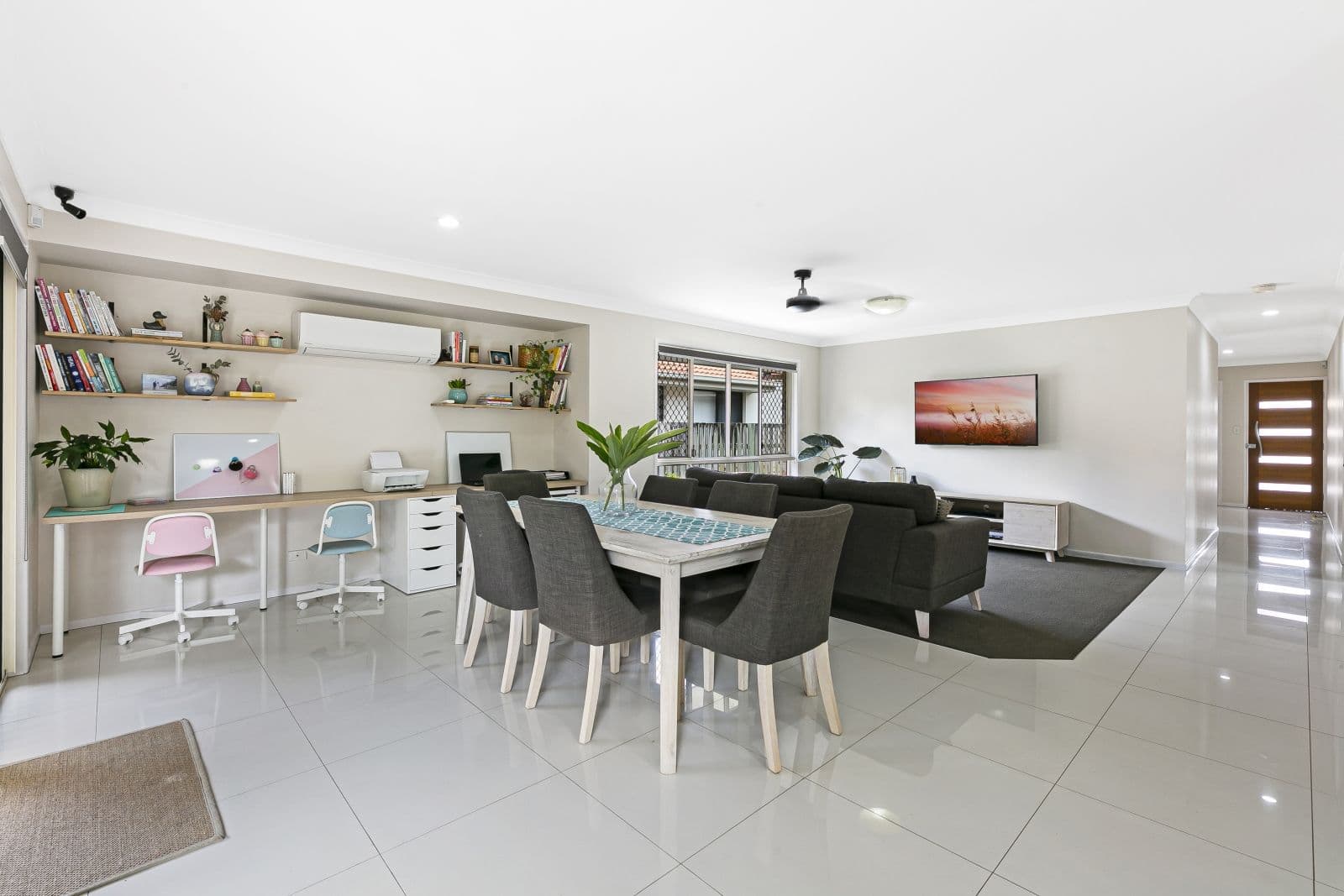 97 Swanton Drive, Mudgeeraba QLD 4213, Mudgeeraba - Thumbnail 4