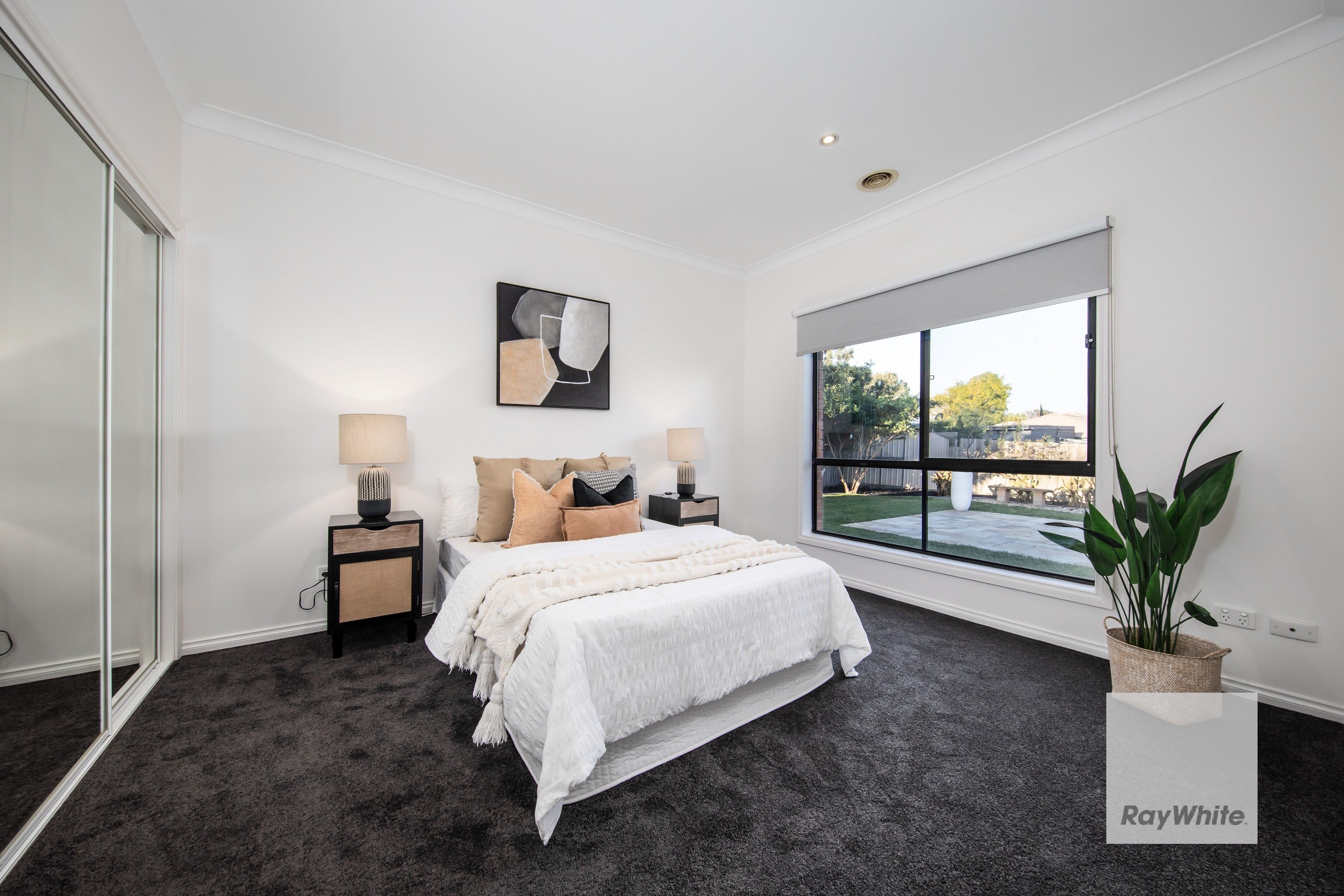 40 Jindabyne Avenue, Taylors Hill VIC 3037, Taylors Hill - Thumbnail 7