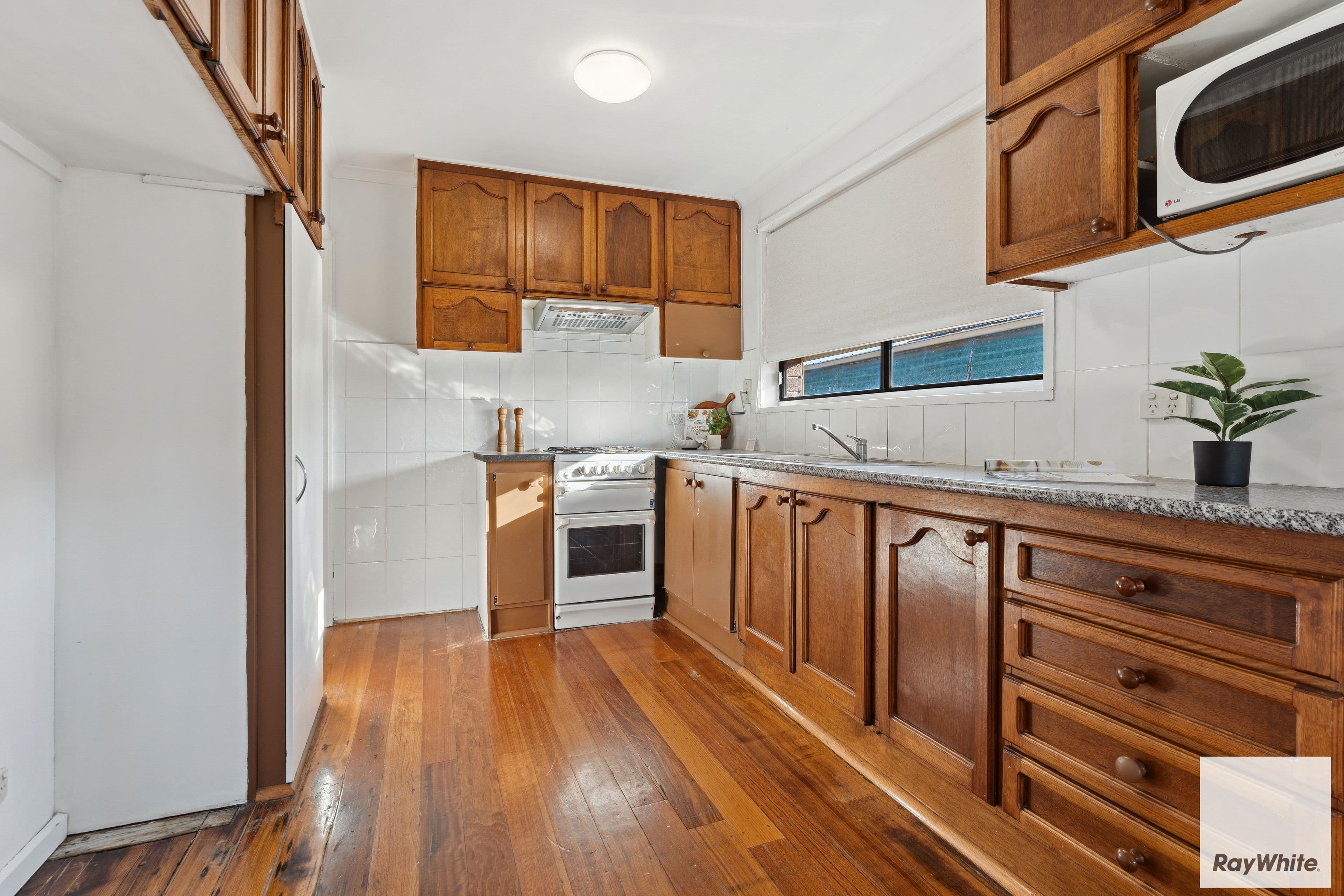 1 Braeswood Road, Kings Park VIC 3021, Kings Park - Thumbnail 7