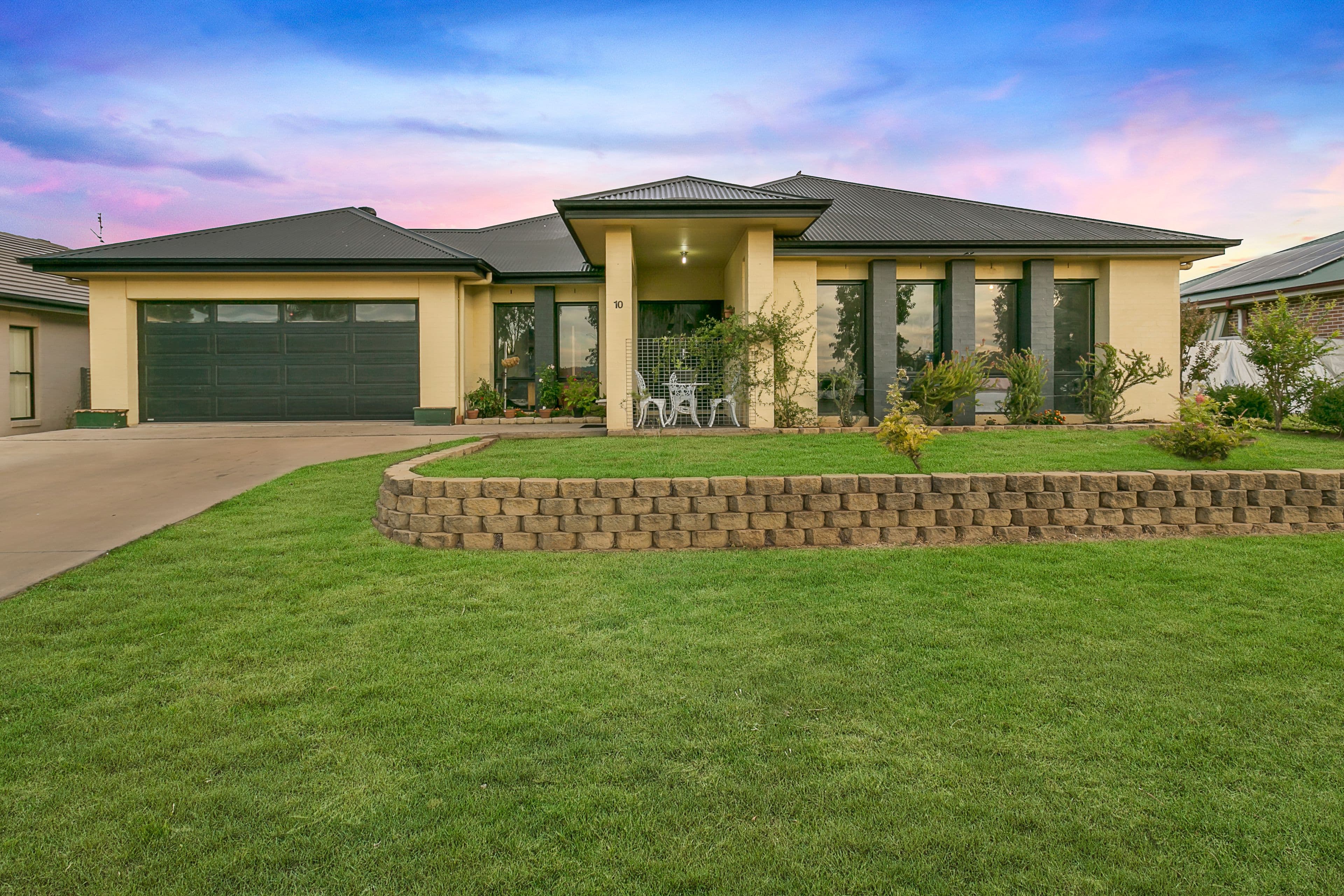 10 Emu Close, TAMWORTH NSW 2340, Tamworth - Image 1