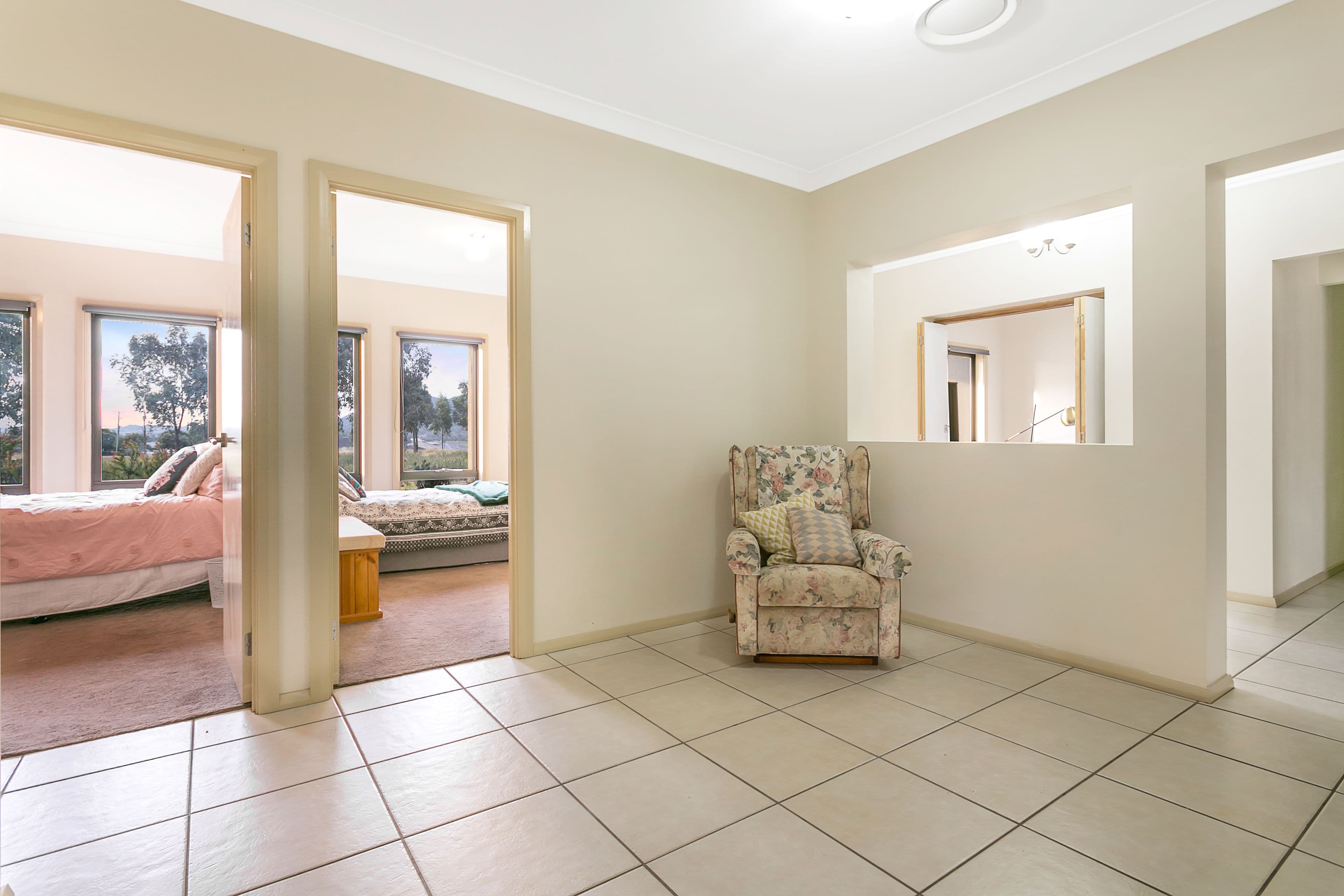 10 Emu Close, TAMWORTH NSW 2340, Tamworth - Thumbnail 2