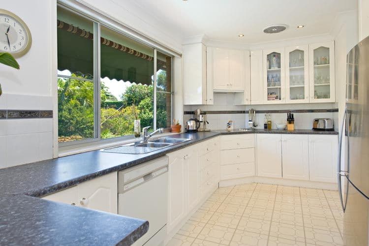 21 Leichhardt Crescent, SYLVANIA NSW 2224, Sylvania - Thumbnail 3