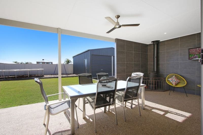10 Hollywood Crescent, Yarrawonga VIC 3730, Yarrawonga - Thumbnail 2