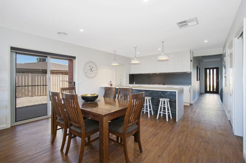 10 Hollywood Crescent, Yarrawonga VIC 3730, Yarrawonga - Thumbnail 5