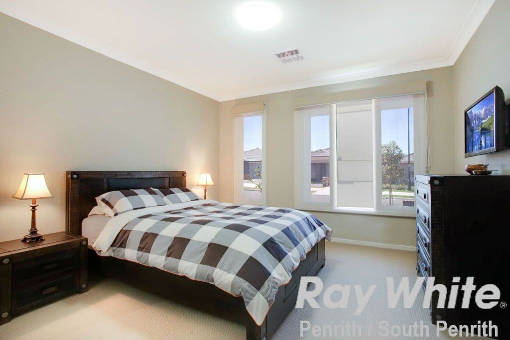 19 Illoura Way, JORDAN SPRINGS NSW 2747, Jordan Springs - Thumbnail 6