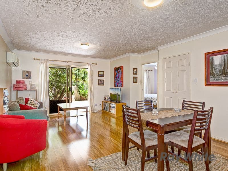 30 Denman Street, ALDERLEY QLD 4051, Alderley - Thumbnail 2