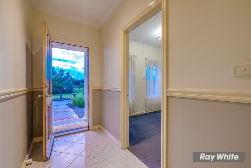 unit 1 5 Gill Place, Hoppers Crossing VIC 3029, Hoppers Crossing - Thumbnail 4