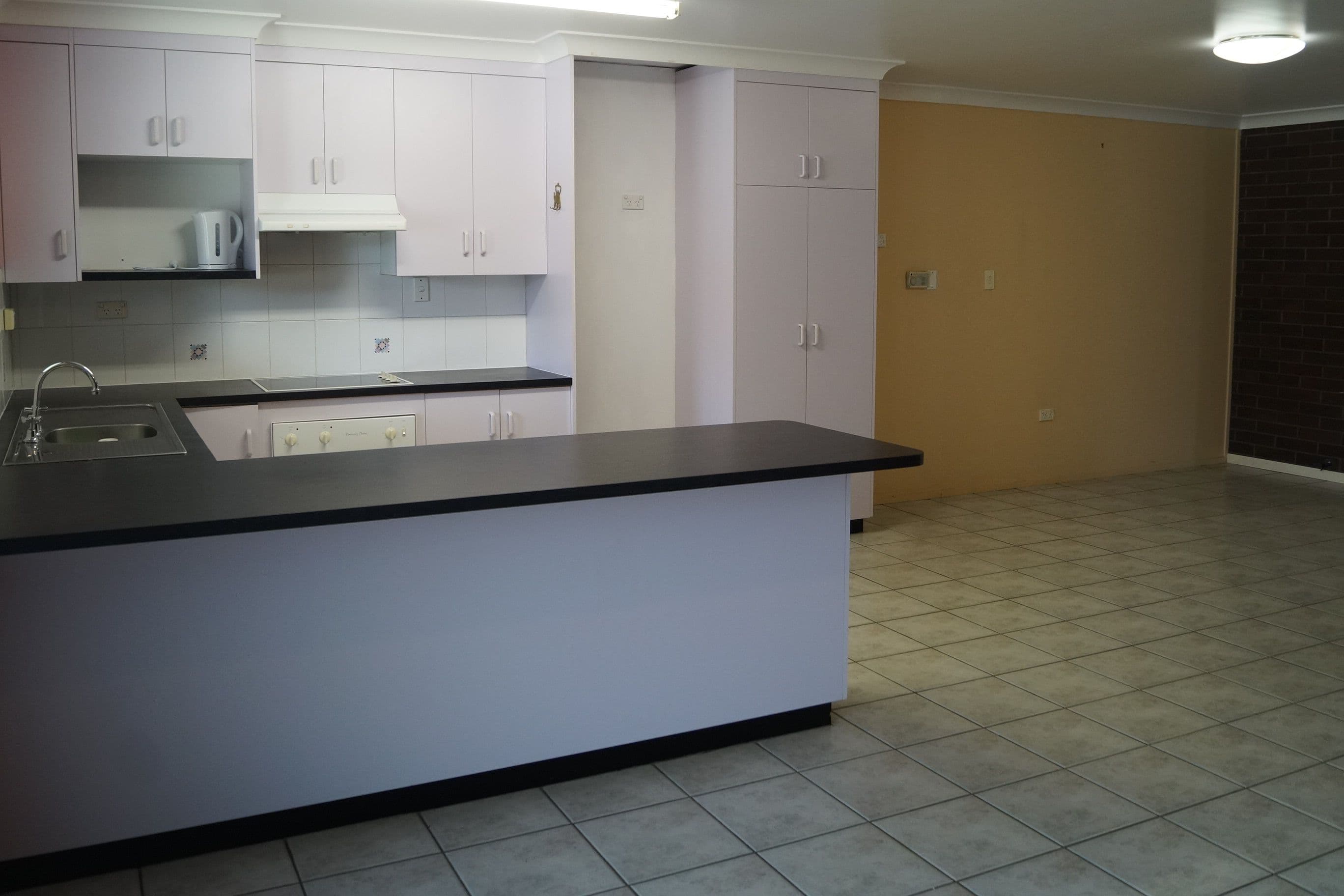 14 Yamala Street, Emerald QLD 4720, Emerald - Thumbnail 2