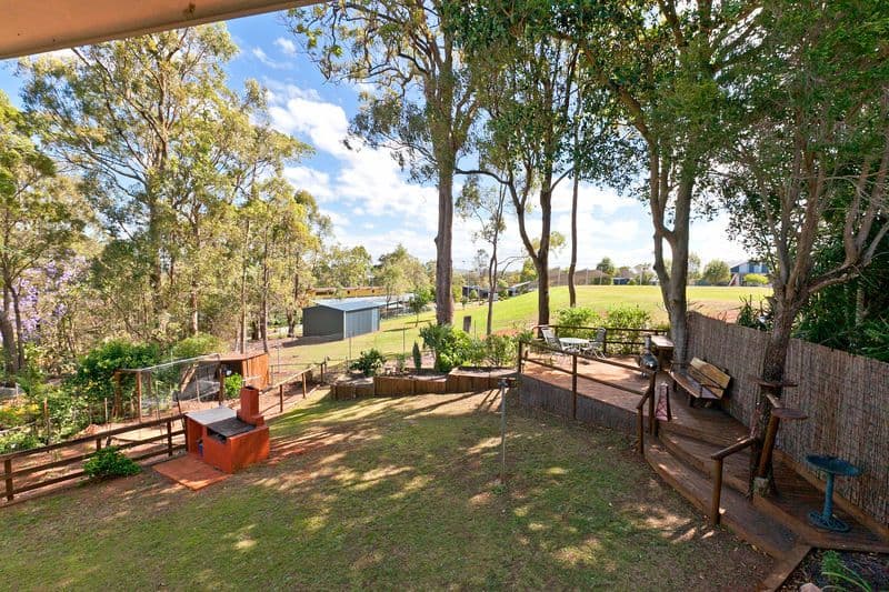 9 Yaringa Street, MANLY WEST QLD 4179, Manly West - Thumbnail 2