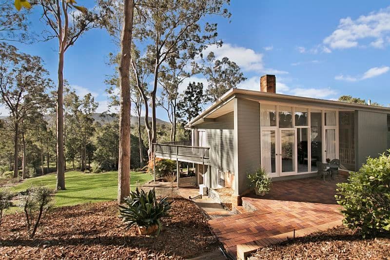 19 Cedarleigh Road, Kenmore QLD 4069, Kenmore - Thumbnail 2