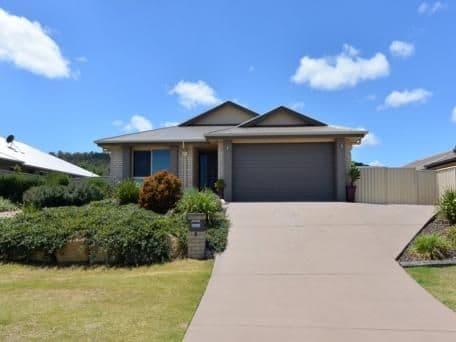 9 Grundy Street, WESTBROOK QLD 4350, Westbrook - Image 1